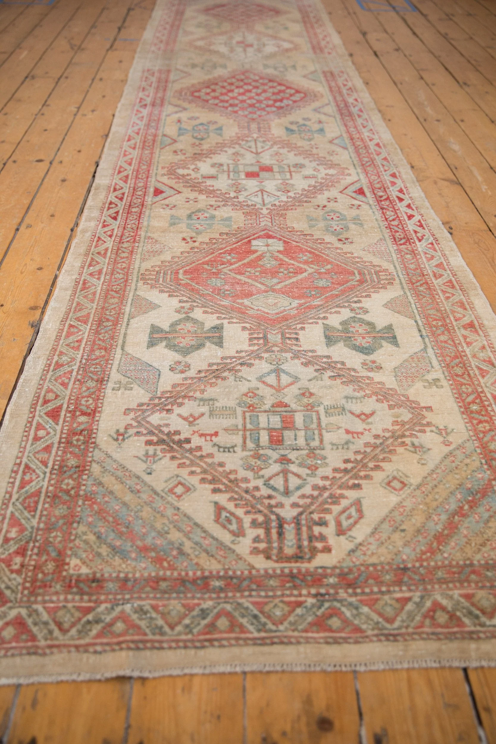 3x13.5 Vintage Distressed Serab Rug Runner - Image 3