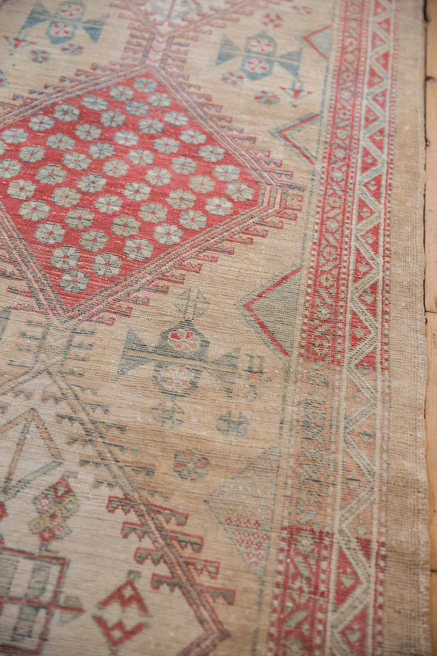 3x13.5 Vintage Distressed Serab Rug Runner - Image 9