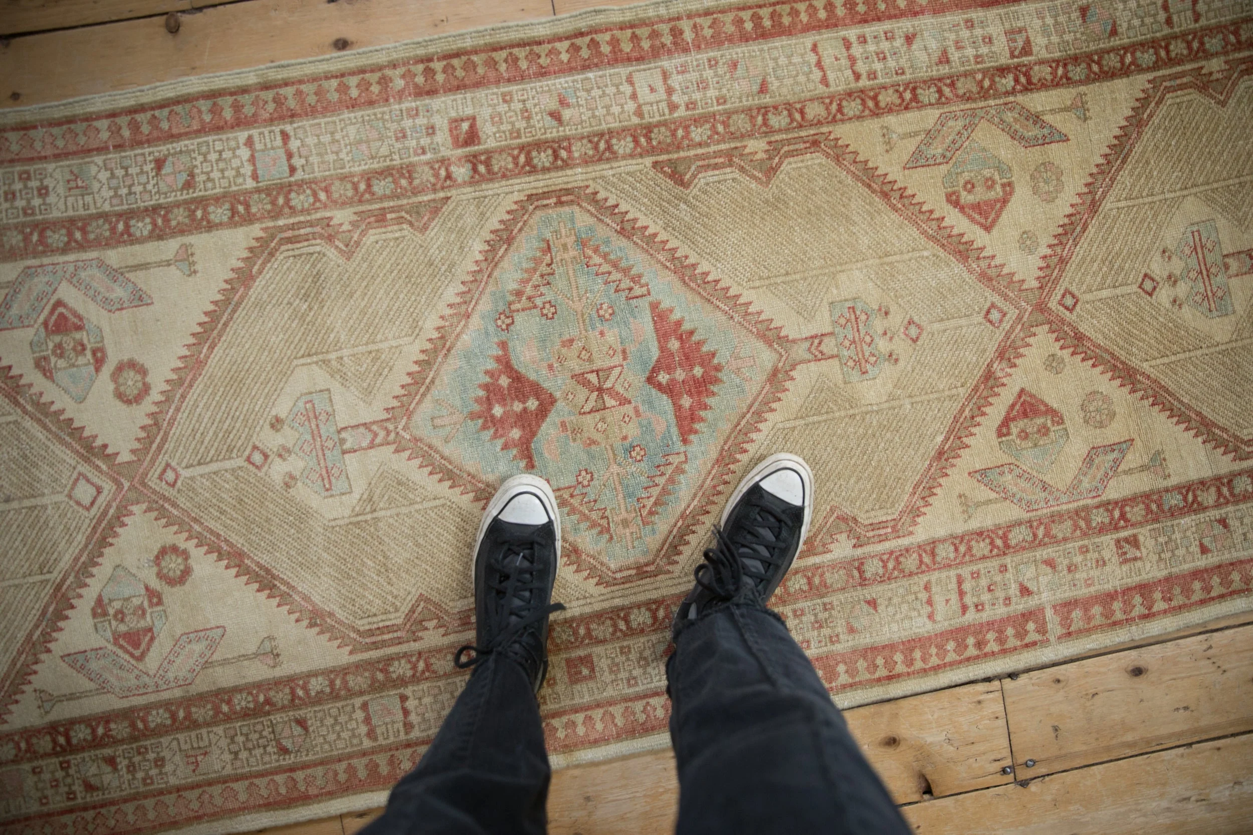 3x13 Vintage Distressed Serab Rug Runner - Image 2