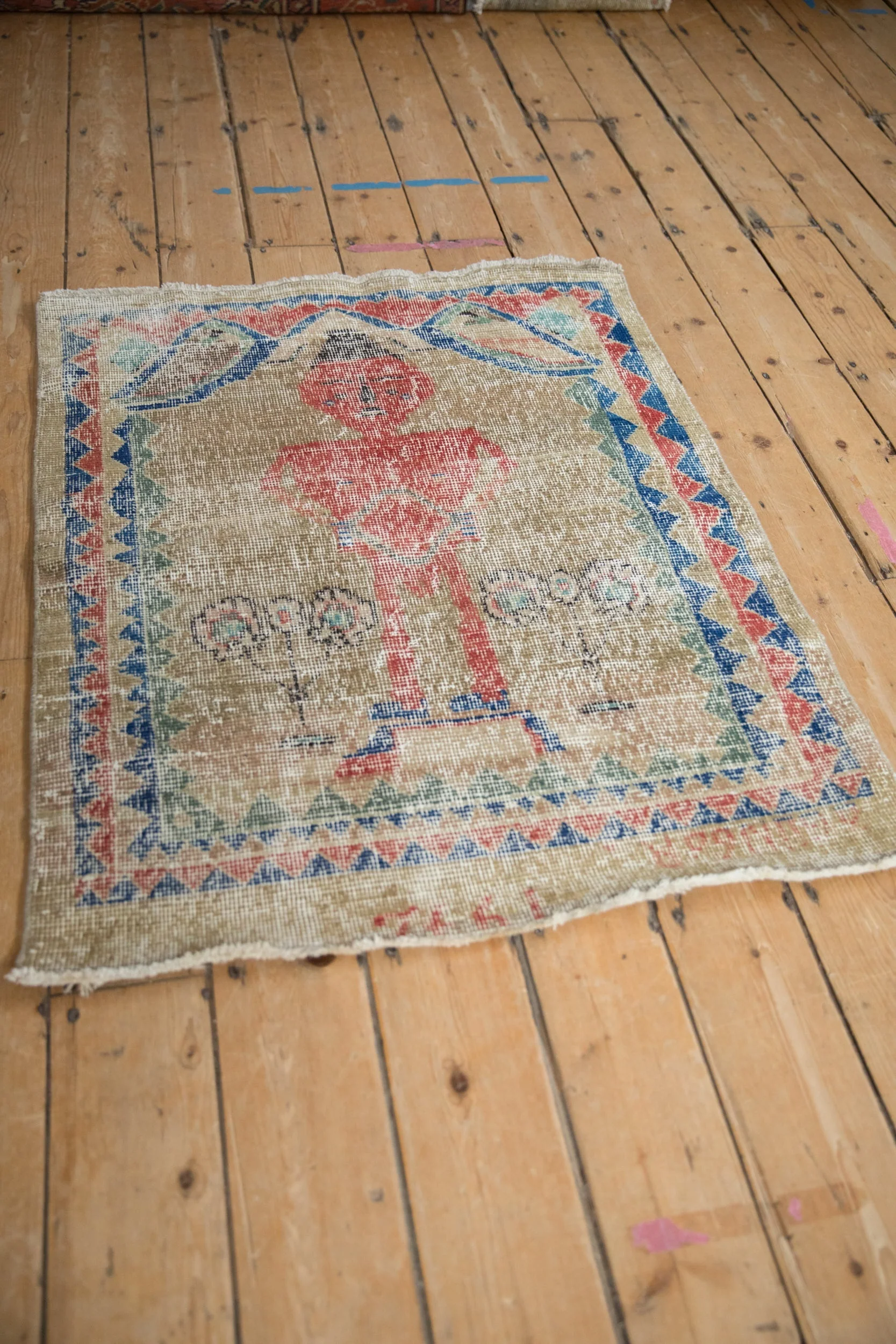 3x3.5 Vintage Distressed Sparta Square Rug - Image 4