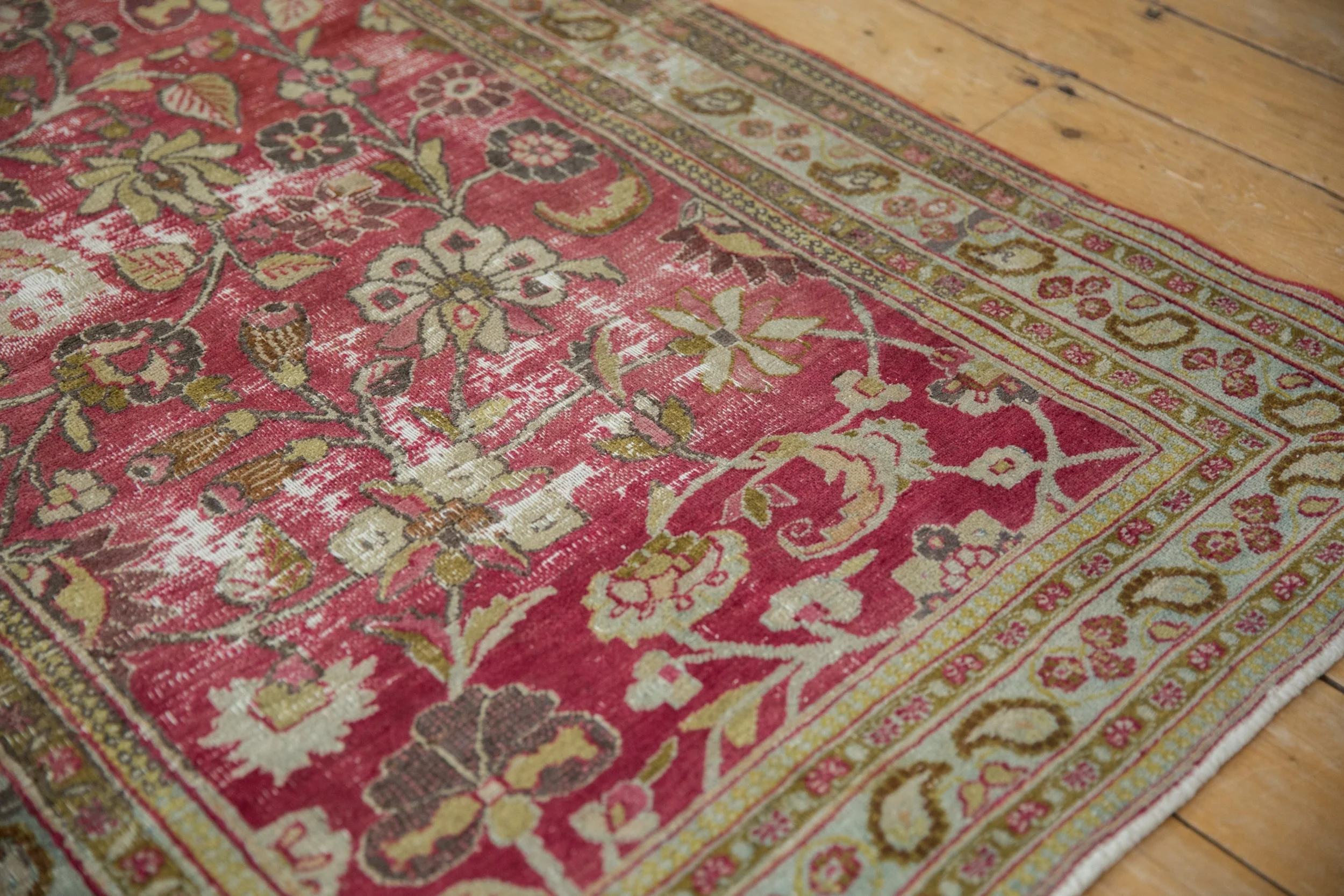 3x4.5 Vintage Distressed Doroksh Rug - Image 8