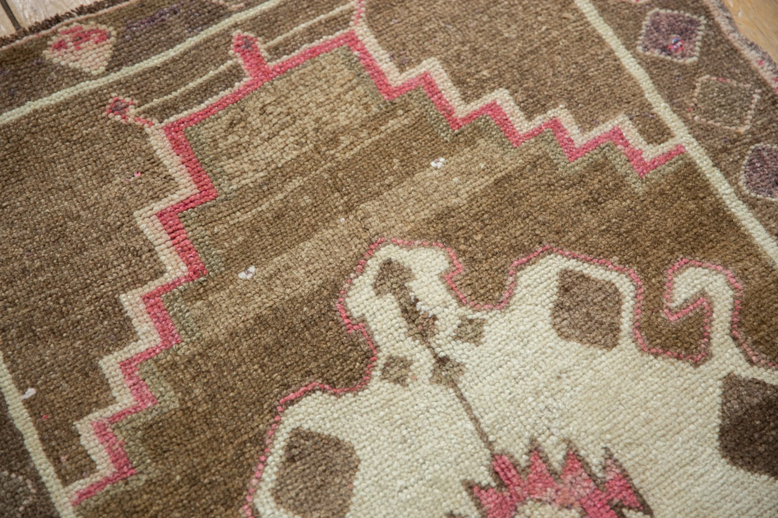 3x4.5 Vintage Distressed Kars Rug - Image 8