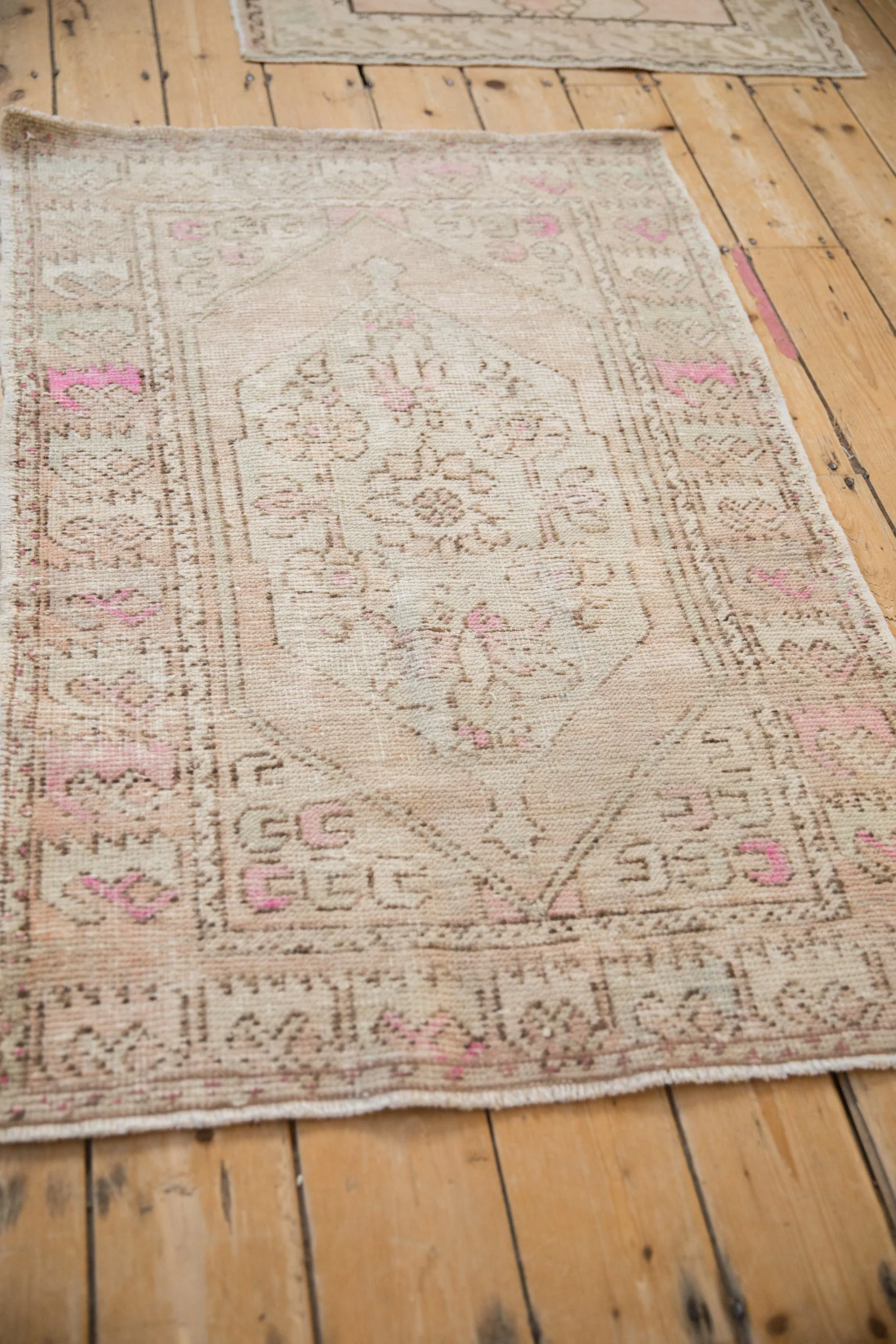 3x4.5 Vintage Distressed Oushak Rug - Image 5