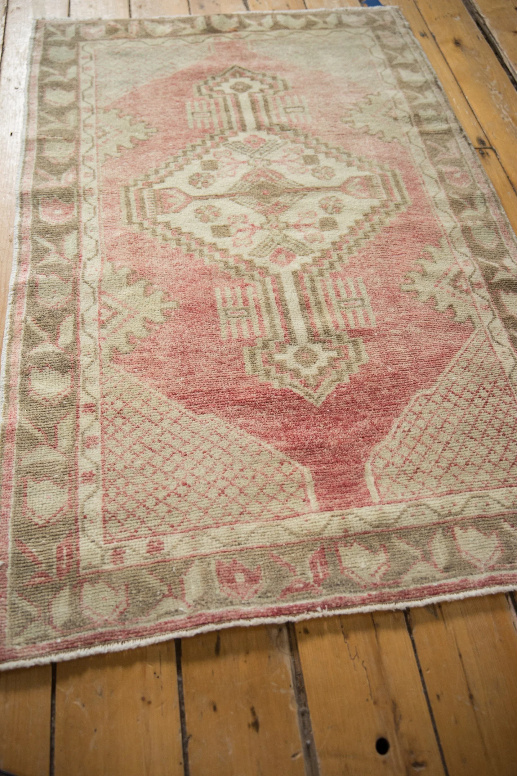 3x4.5 Vintage Distressed Oushak Rug - Image 7