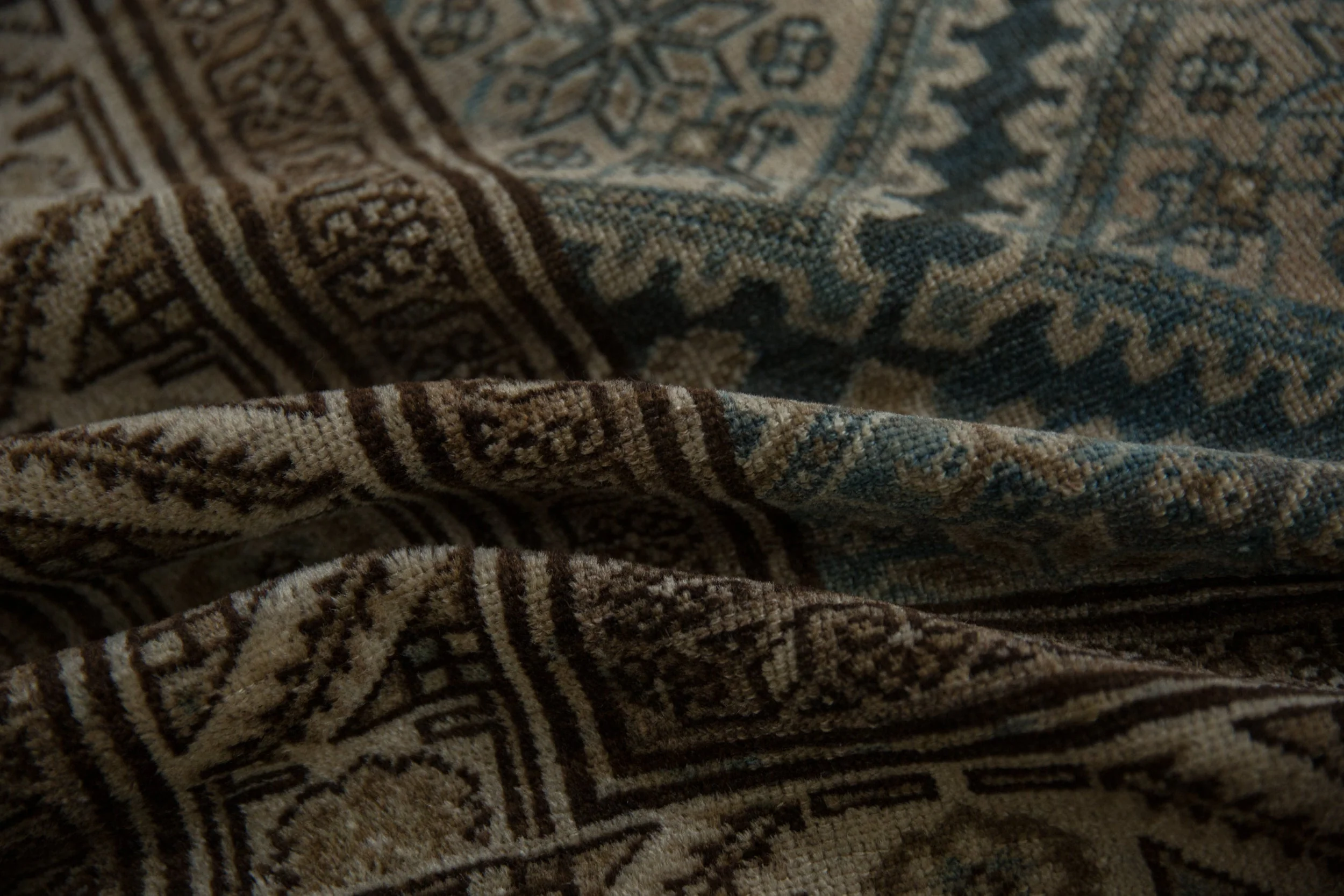 3x4.5 Vintage Fine Distressed Malayer Rug - Image 7