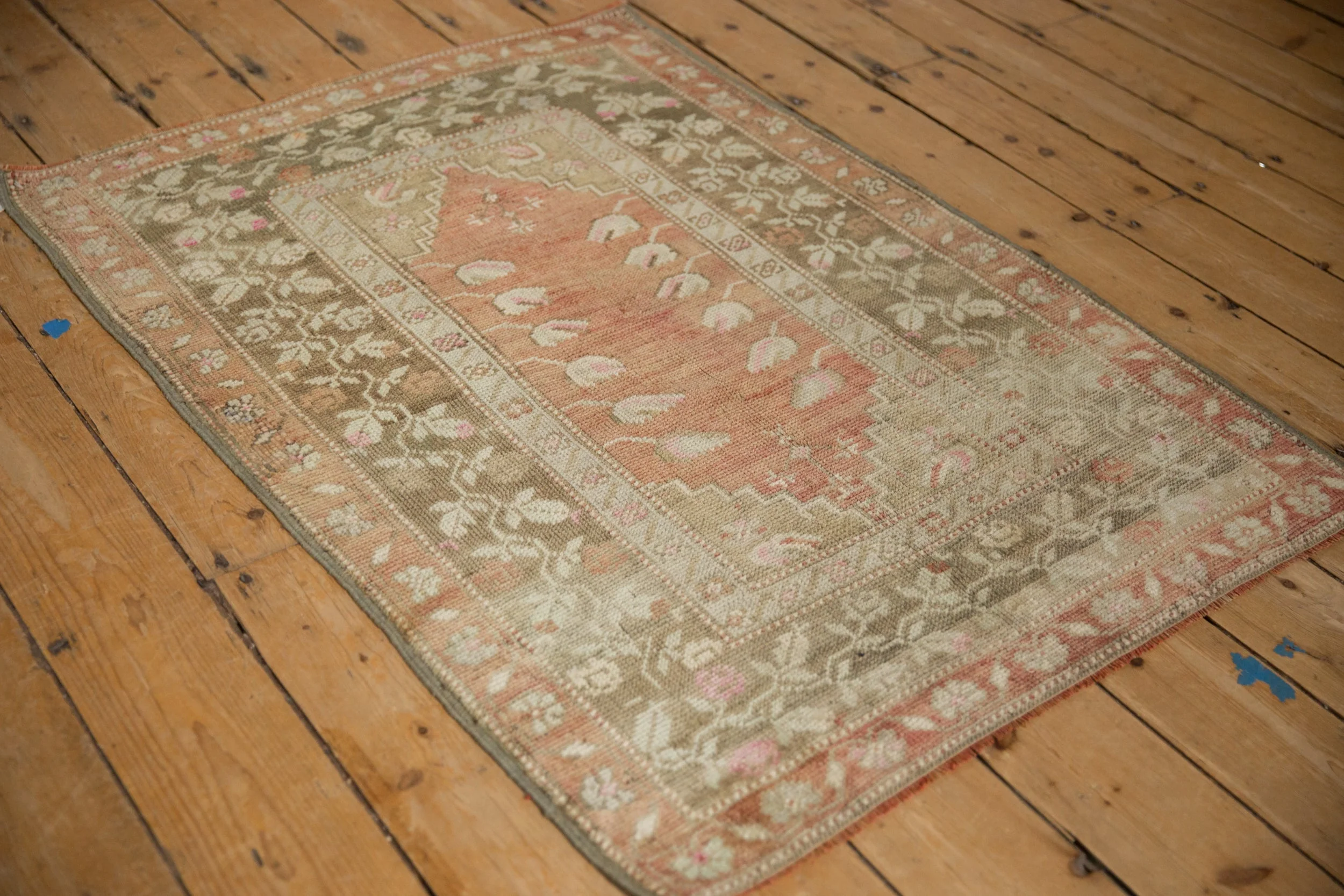 3x4 Vintage Distressed Melas Square Rug - Image 4