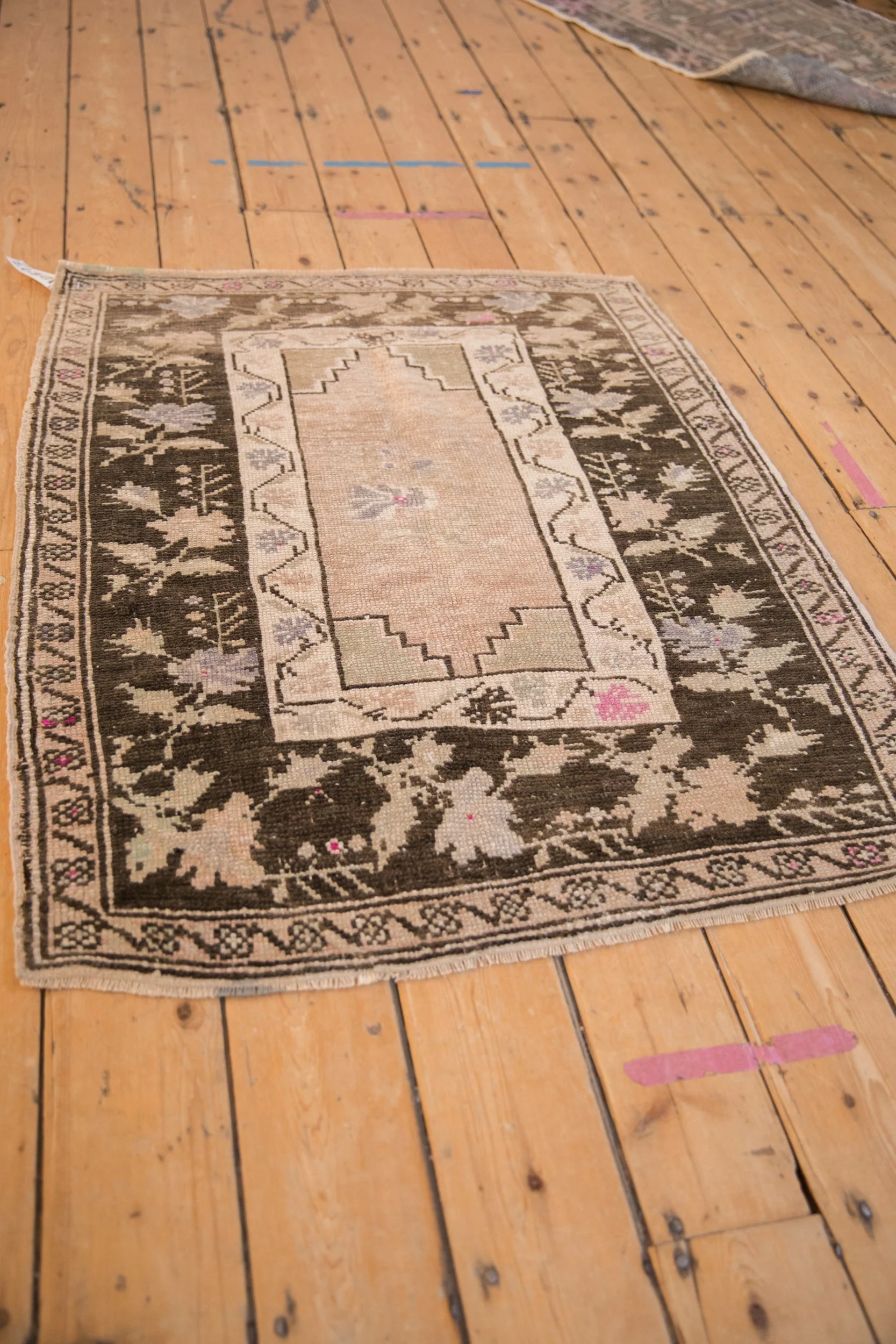 3x4 Vintage Distressed Oushak Square Rug - Image 4