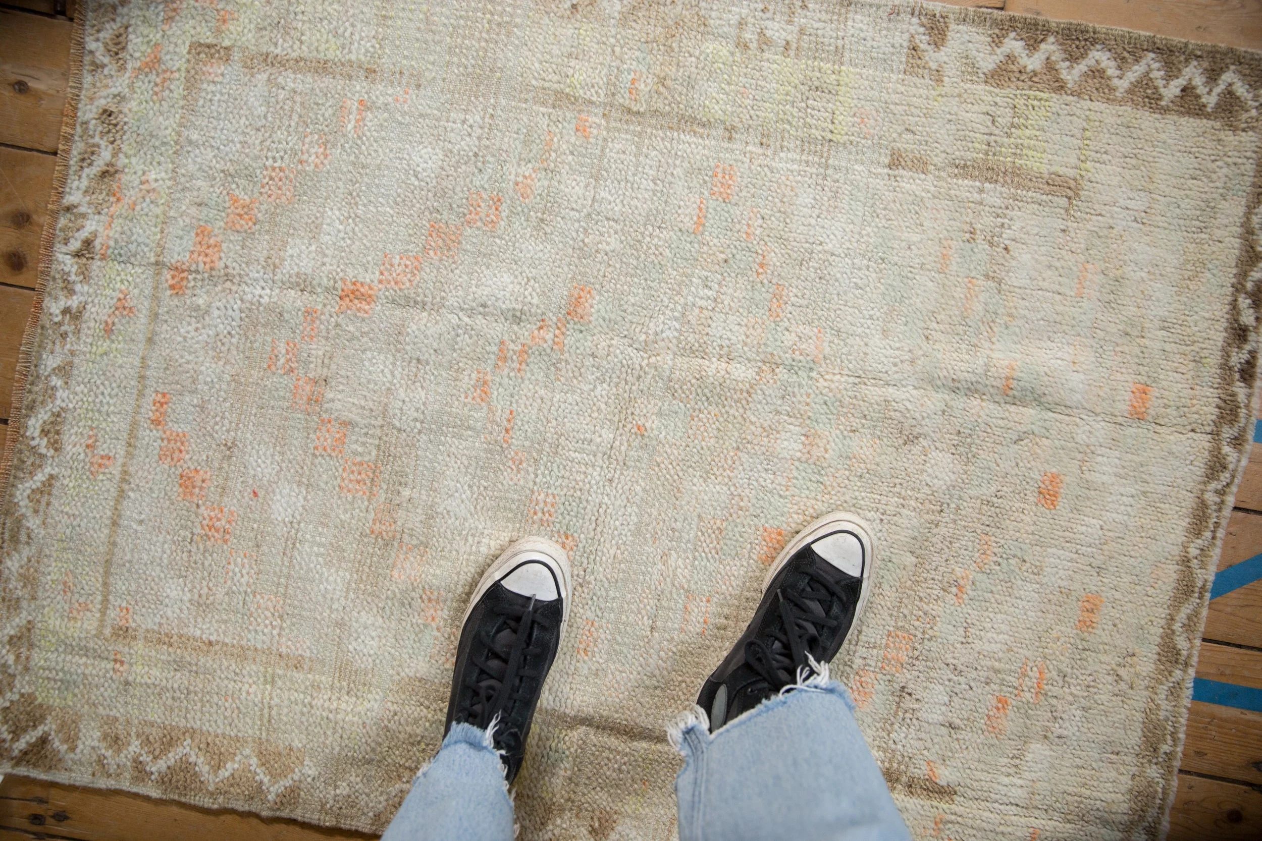 3x4 Vintage Distressed Tulu Square Rug - Image 2