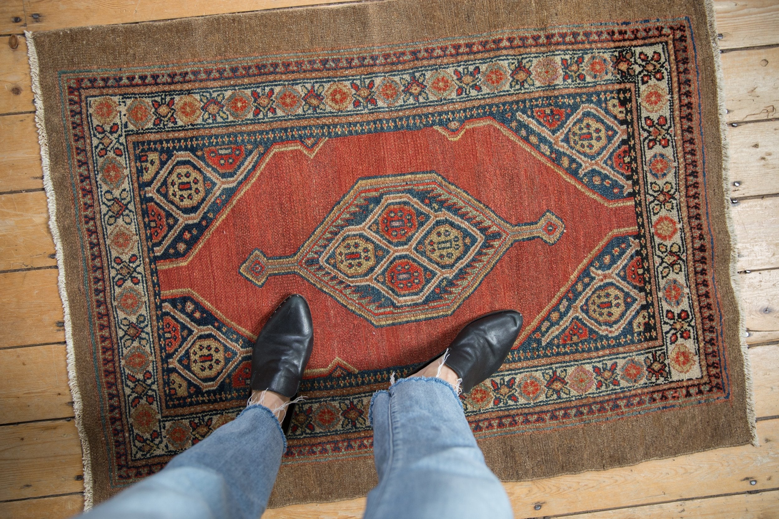 3x4 Vintage Fine Camel Hair Serab Square Rug - Image 2