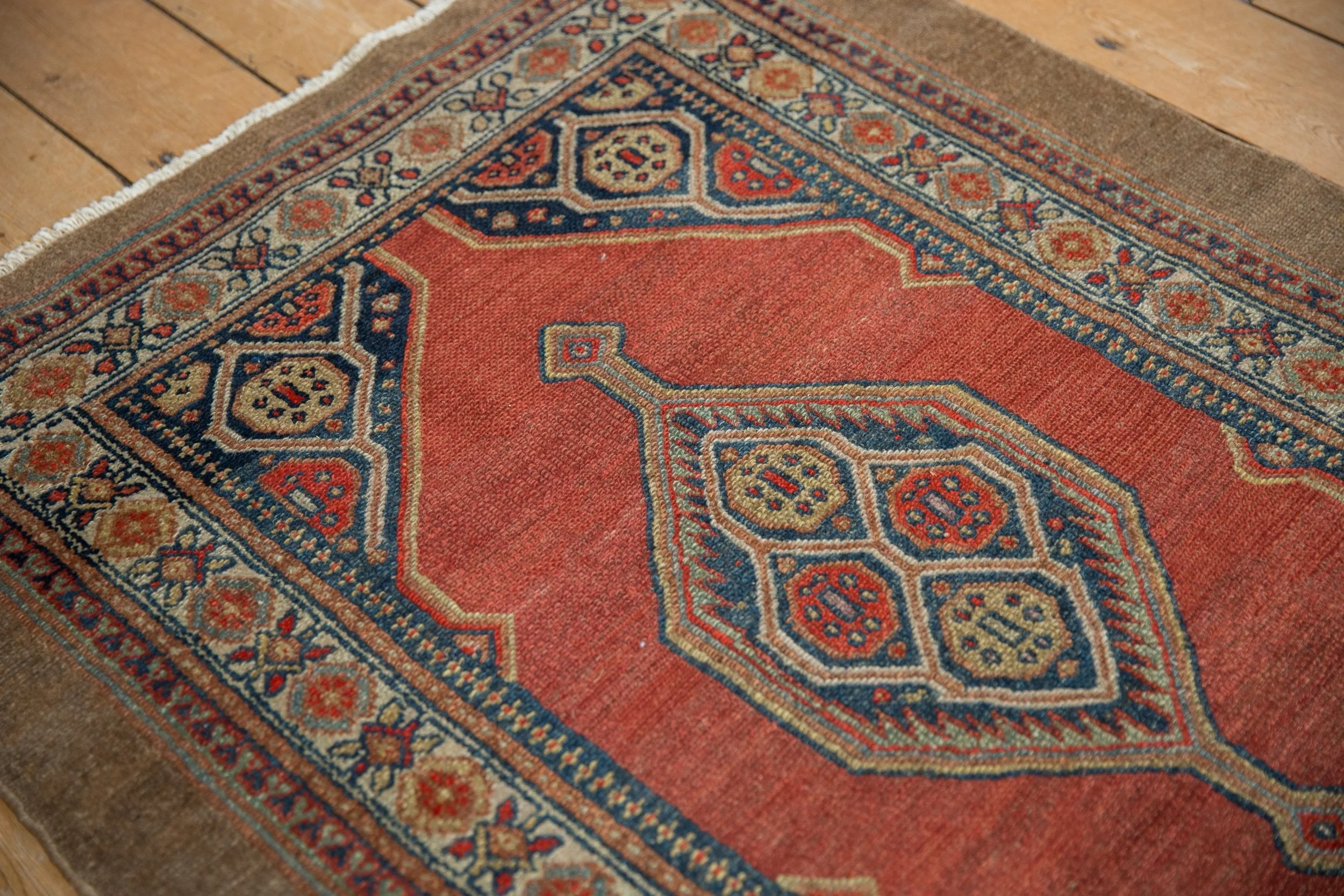 3x4 Vintage Fine Camel Hair Serab Square Rug - Image 5