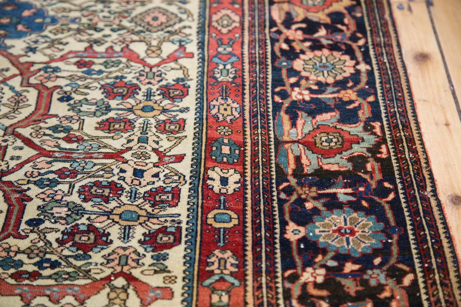 3x5 Antique Fine Farahan Sarouk Rug - Image 3