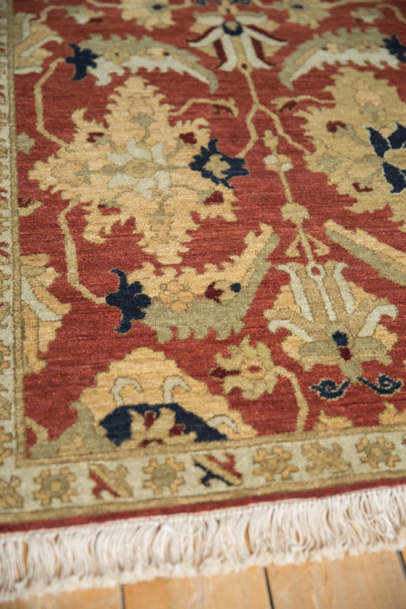 3x5 Vintage Armenian Sultanabad Design Rug - Image 5
