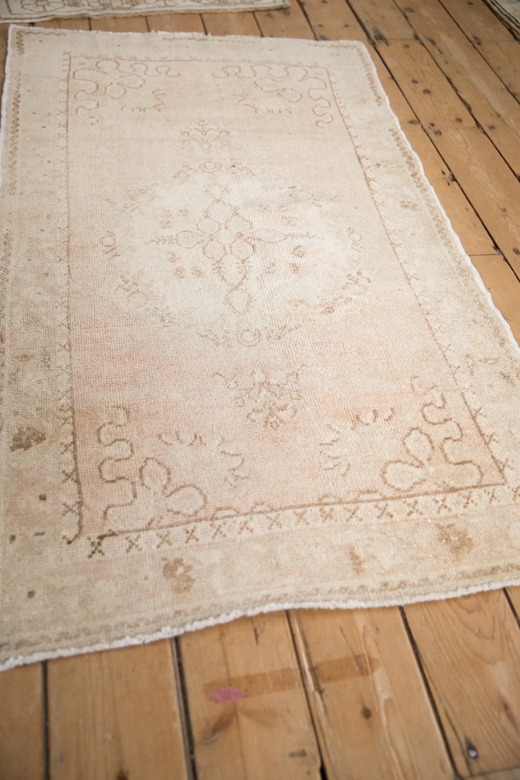 3x5 Vintage Distressed Oushak Rug - Image 4
