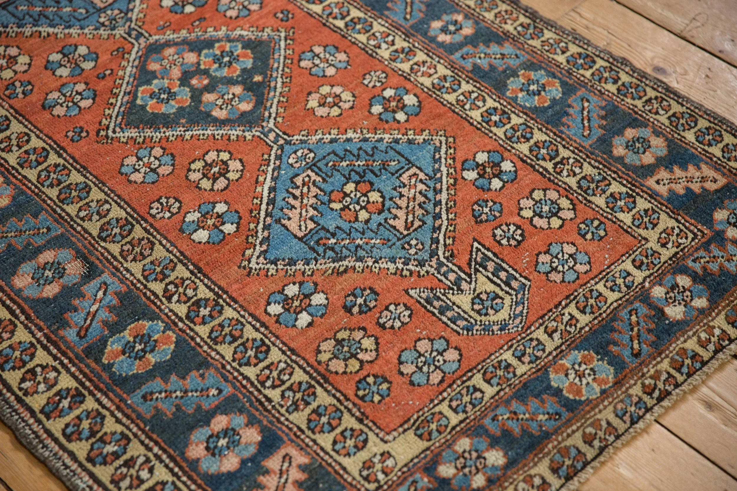 3x6 Vintage Heriz Rug Runner - Image 5