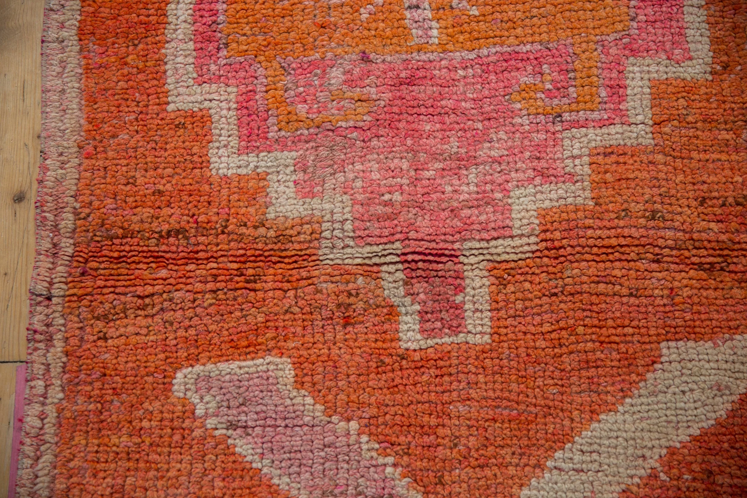 3x9.5 Vintage Distressed Kurd Rug Runner - Image 10
