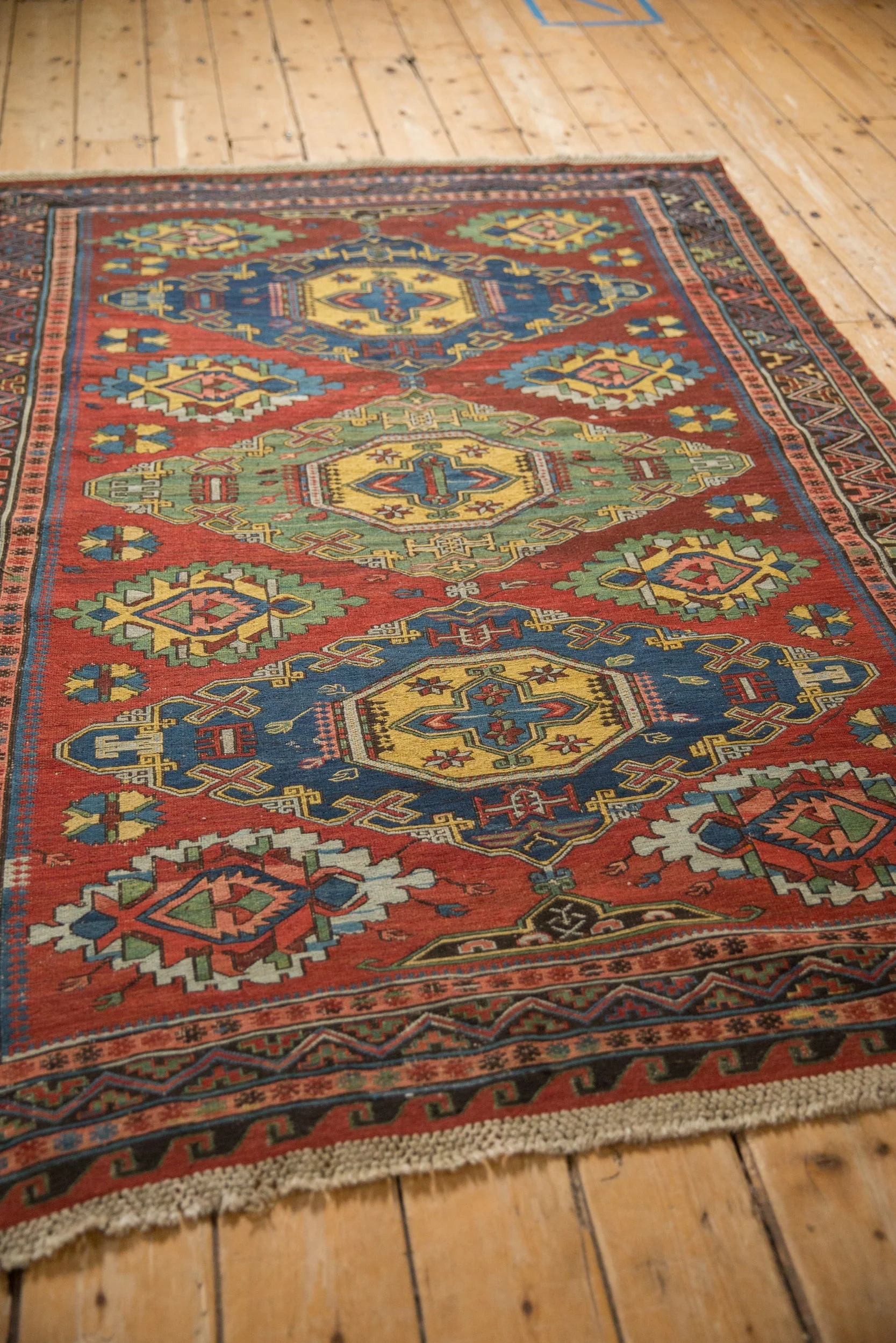 4.5x6.5 Antique Caucasian Soumac Rug - Image 8