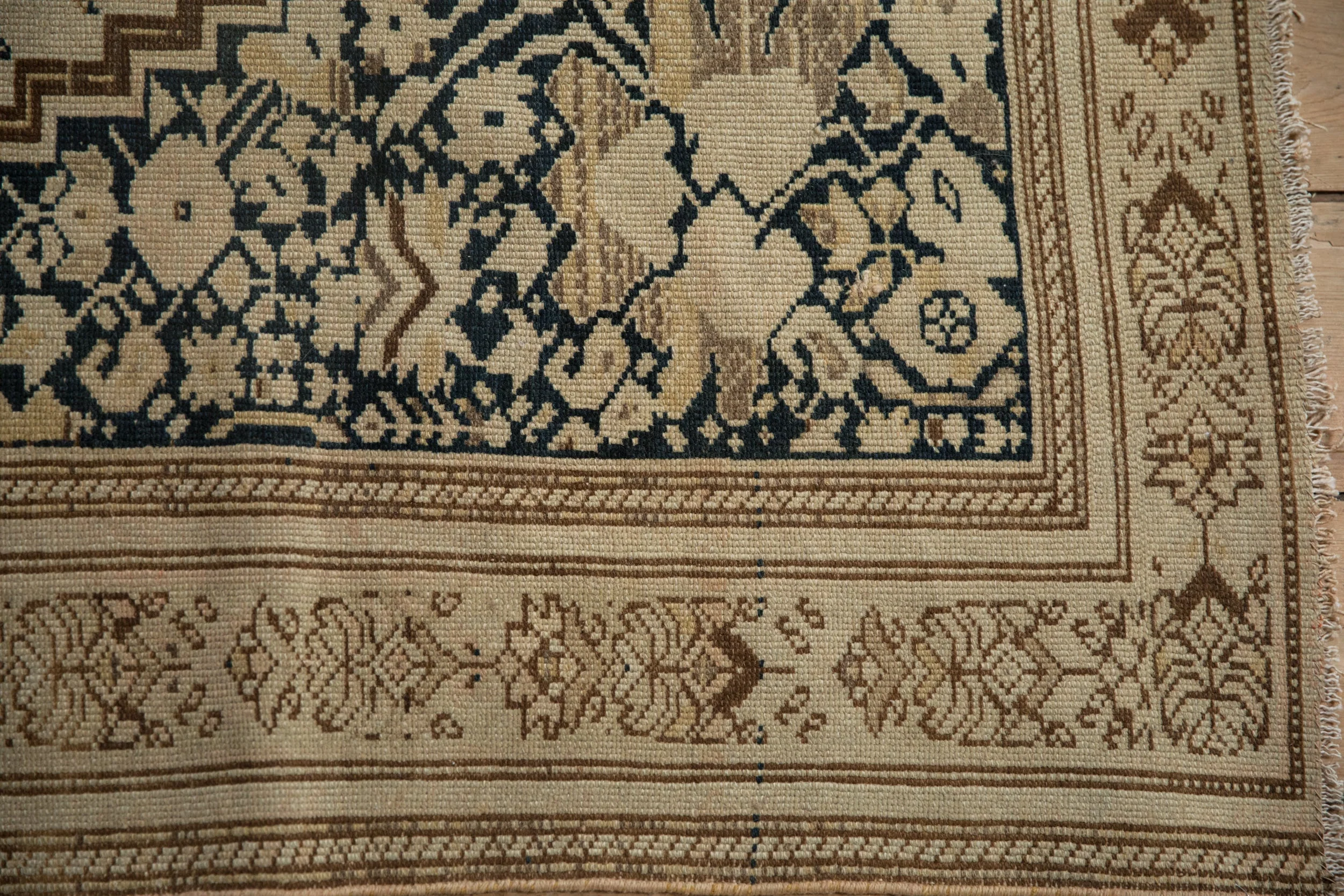 4.5x6.5 Antique Distressed Malayer Rug - Image 3