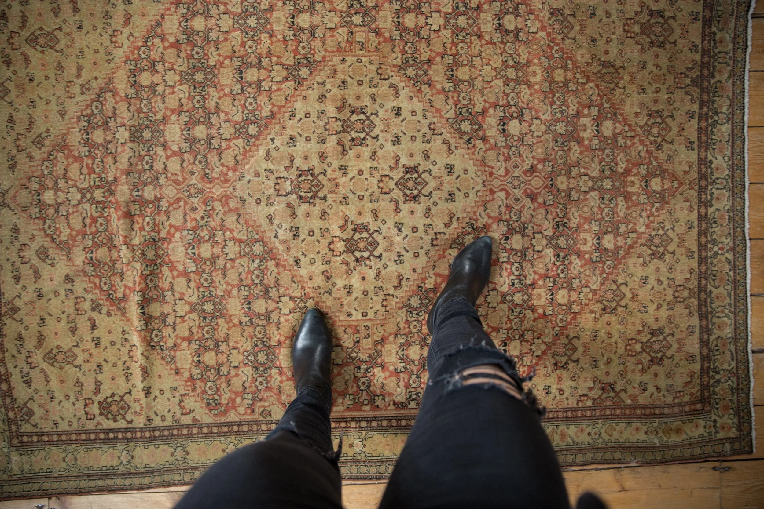 4.5x6.5 Antique Fine Distressed Senneh Rug - Image 2