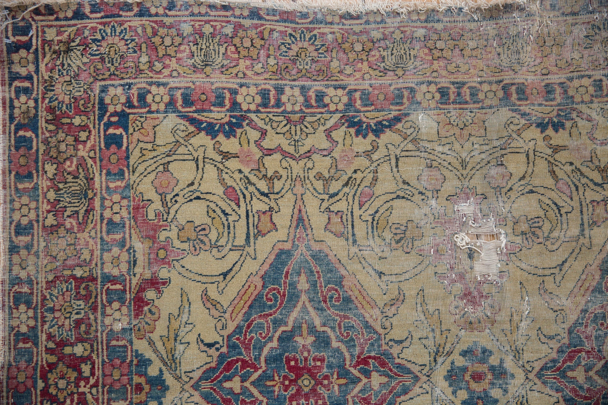 4.5x6.5 Antique Kermanshah Rug - Image 8