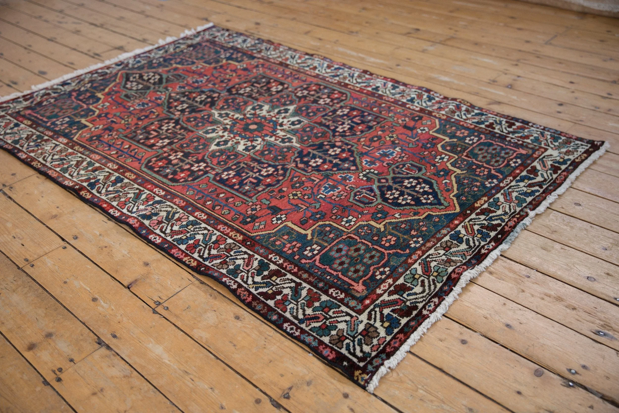 4.5x6.5 Vintage Baktiari Rug - Image 7