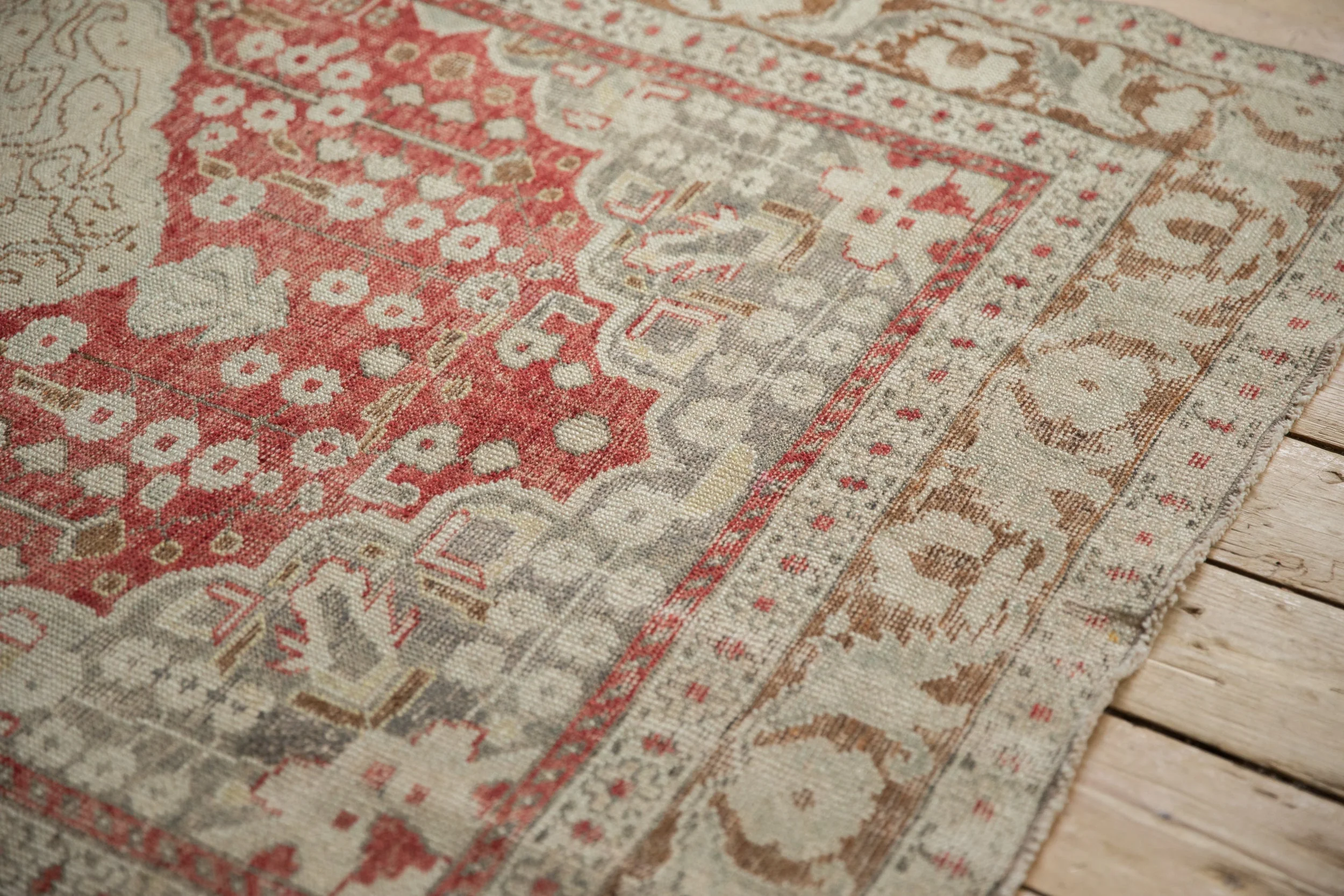 4.5x6.5 Vintage Distressed Kayseri Rug - Image 5