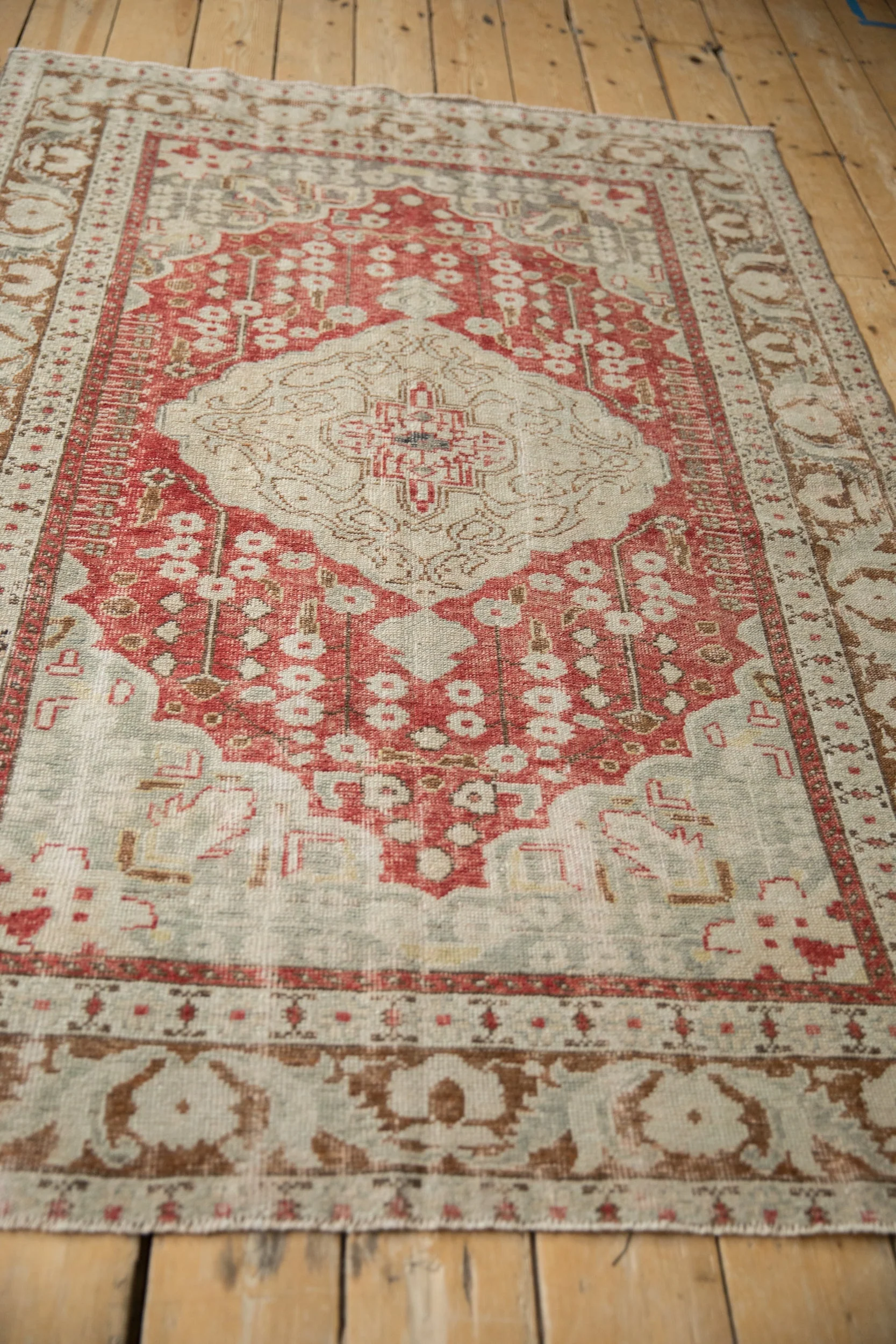 4.5x6.5 Vintage Distressed Kayseri Rug - Image 7