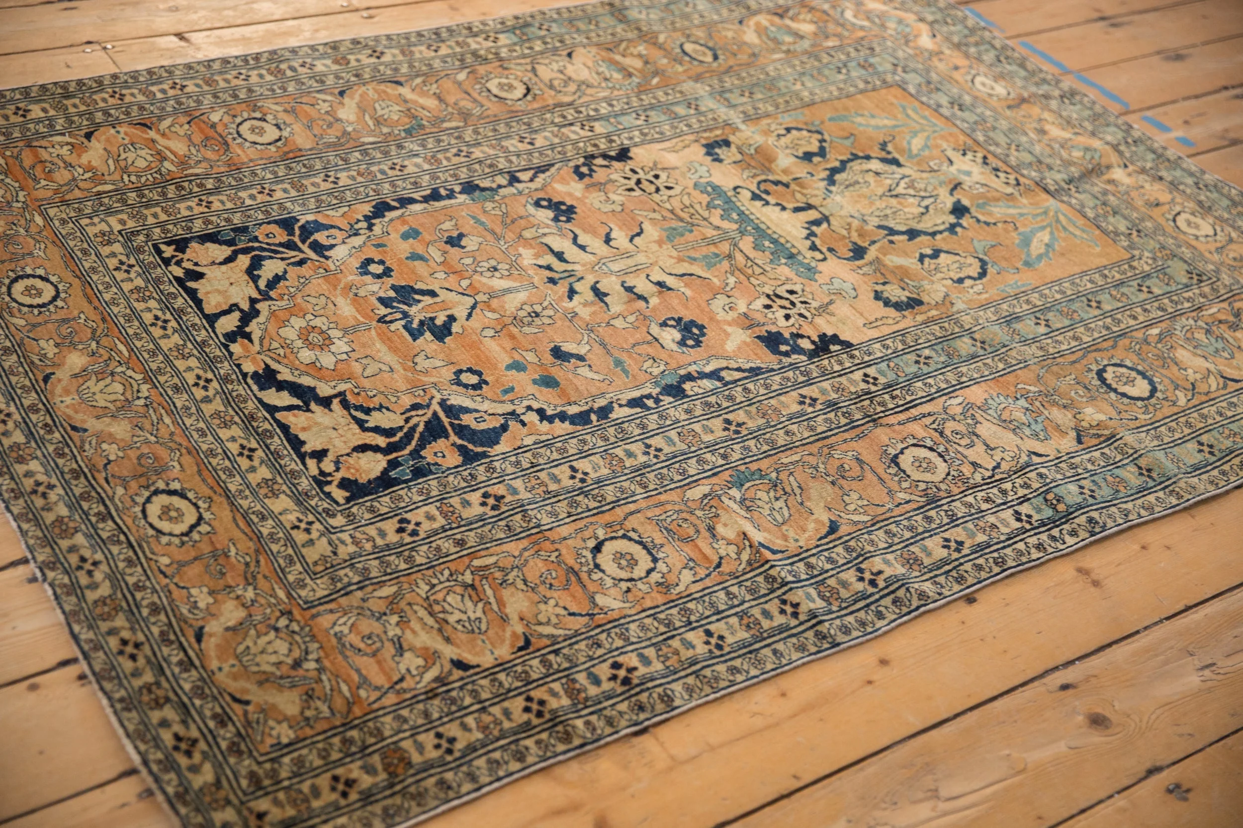 4.5x6 Antique Fine Tabriz Rug - Image 5