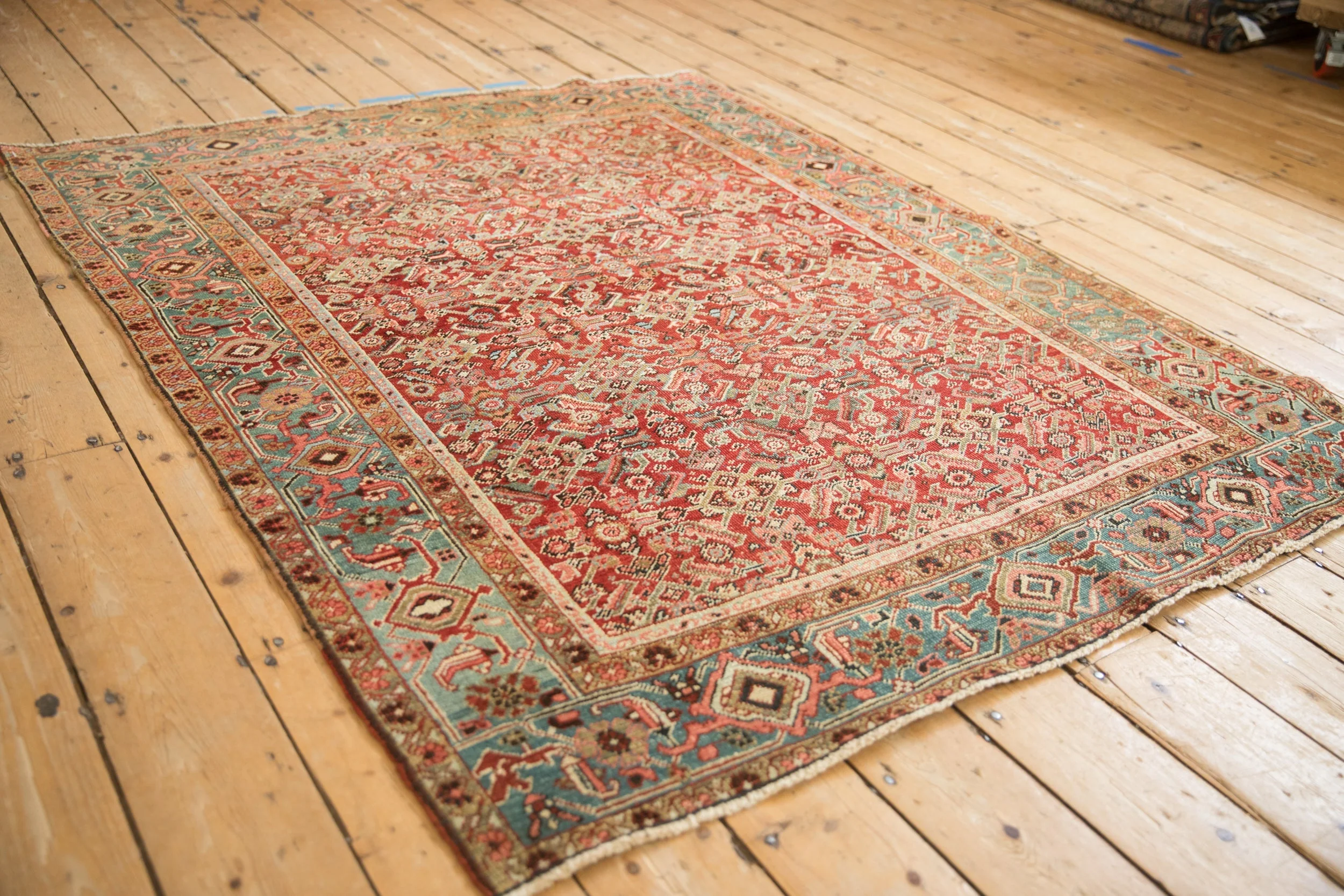 4.5x6 Antique Heriz Rug - Image 4