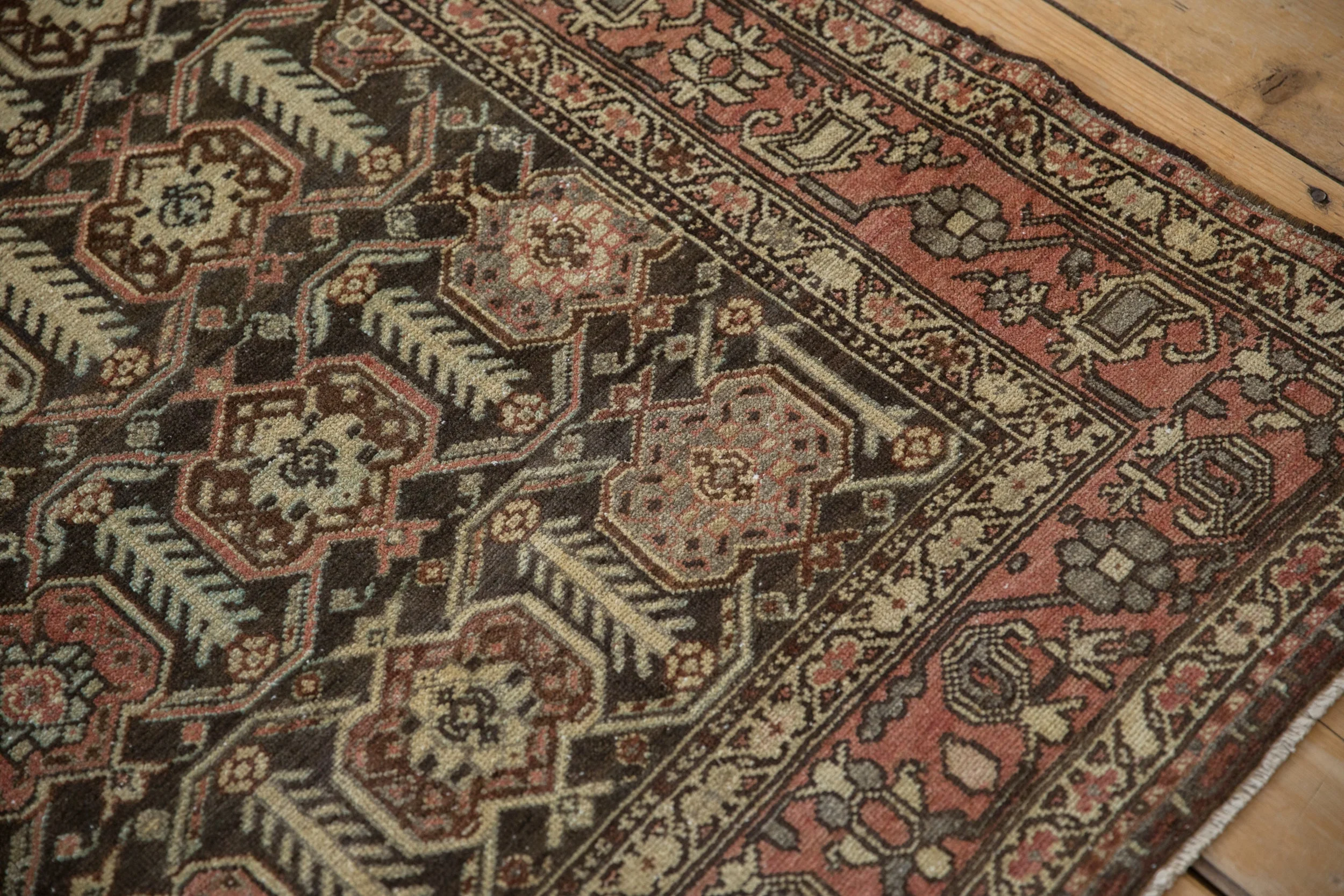 4.5x6 Vintage Distressed Hamadan Rug - Image 7