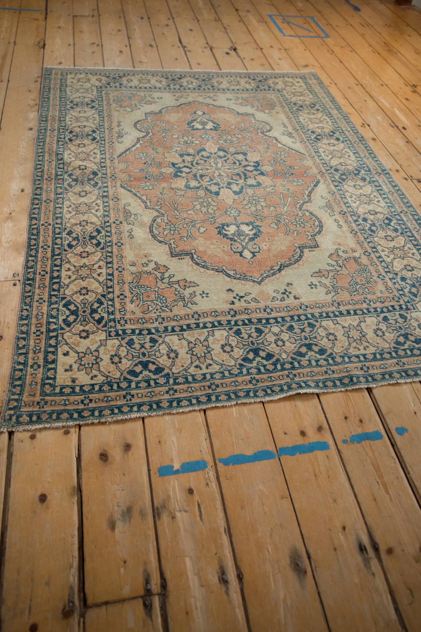 4.5x6 Vintage Distressed Tabriz Rug - Image 7