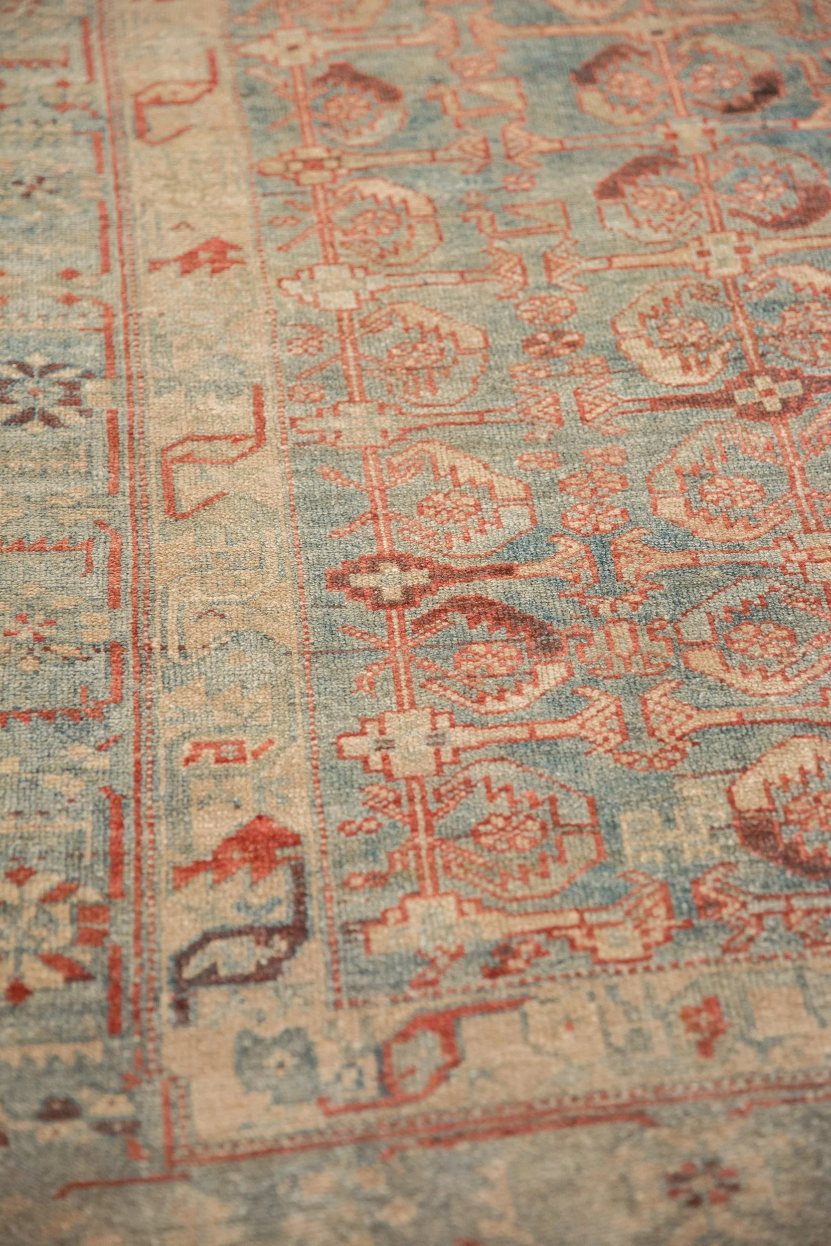 4.5x6 Vintage Fine Distressed Mehriban Rug - Image 8