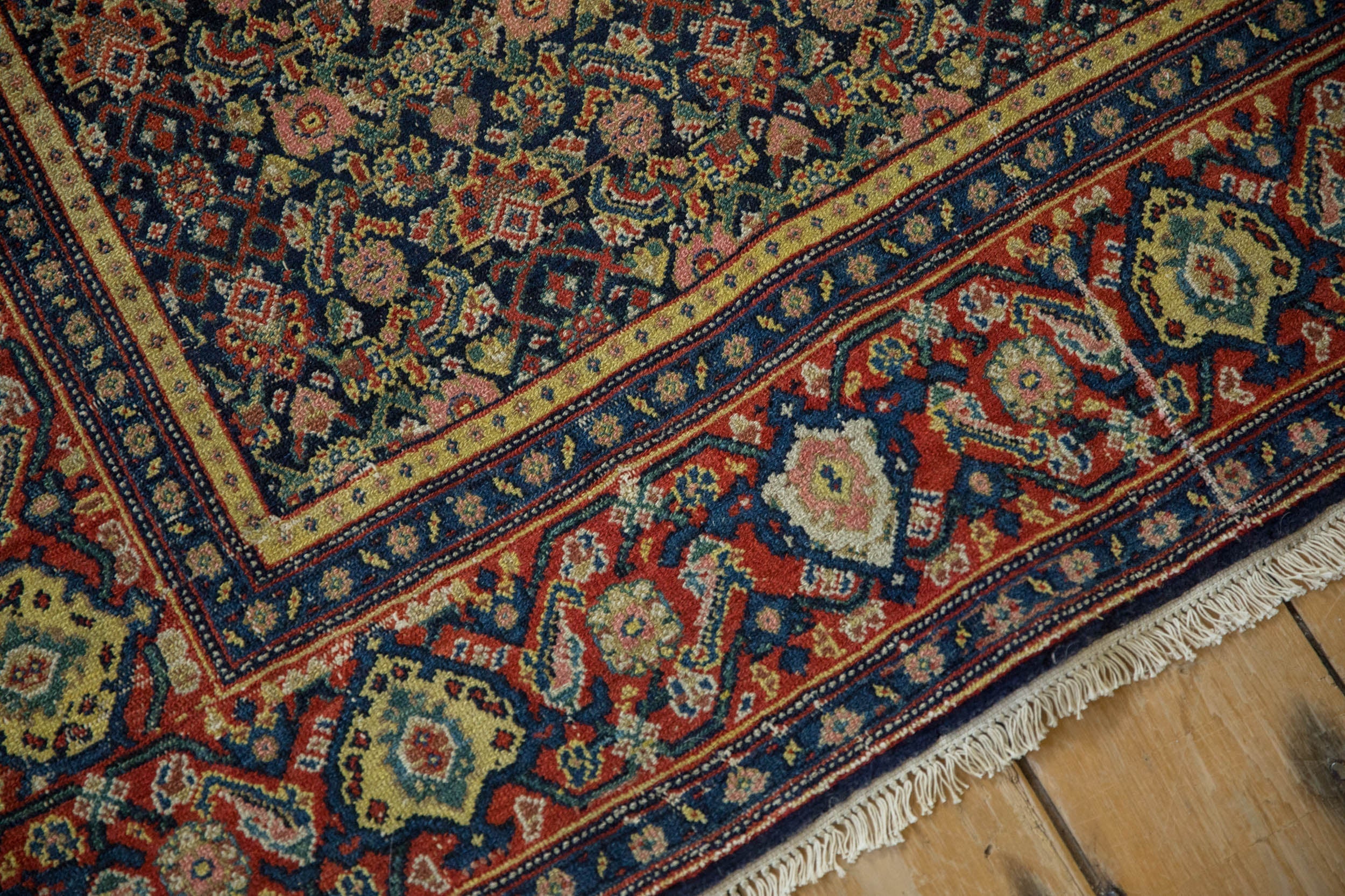 4.5x6 Vintage Senneh Rug - Image 10