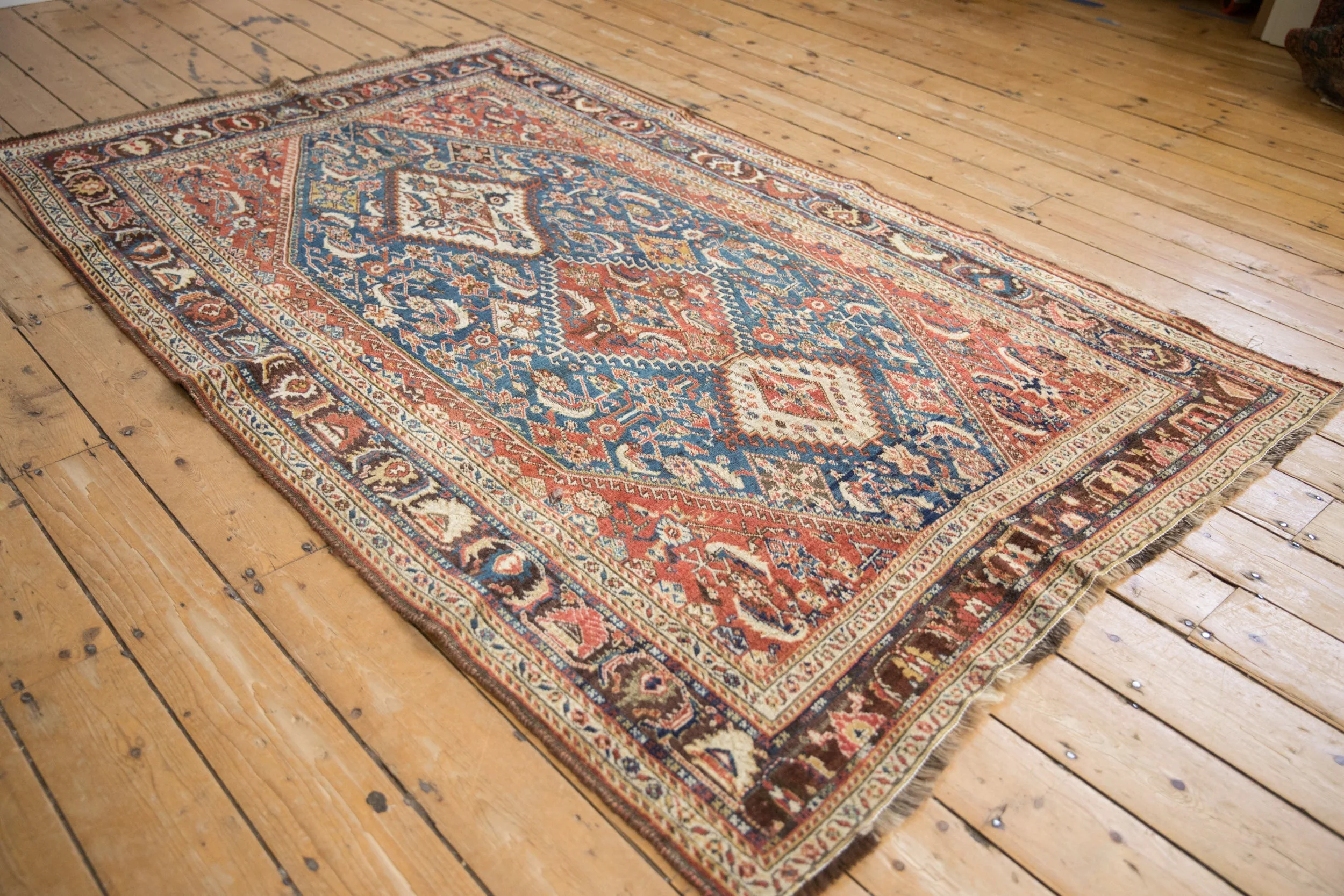 4.5x7.5 Antique Fine Qashqai Rug - Image 4