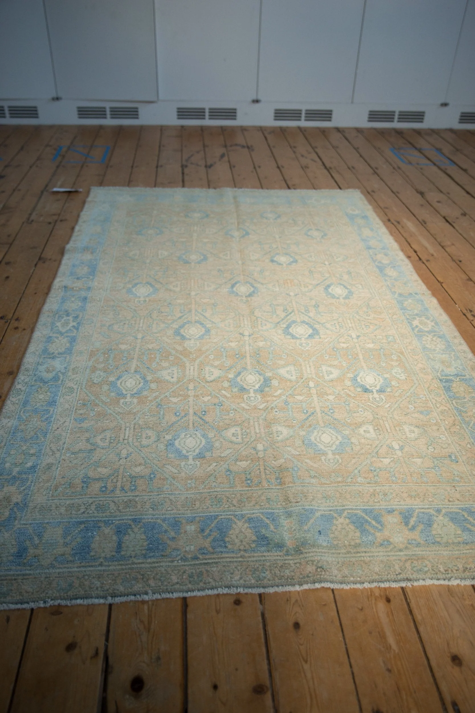 4.5x7.5 Vintage Distressed Hamadan Rug - Image 4