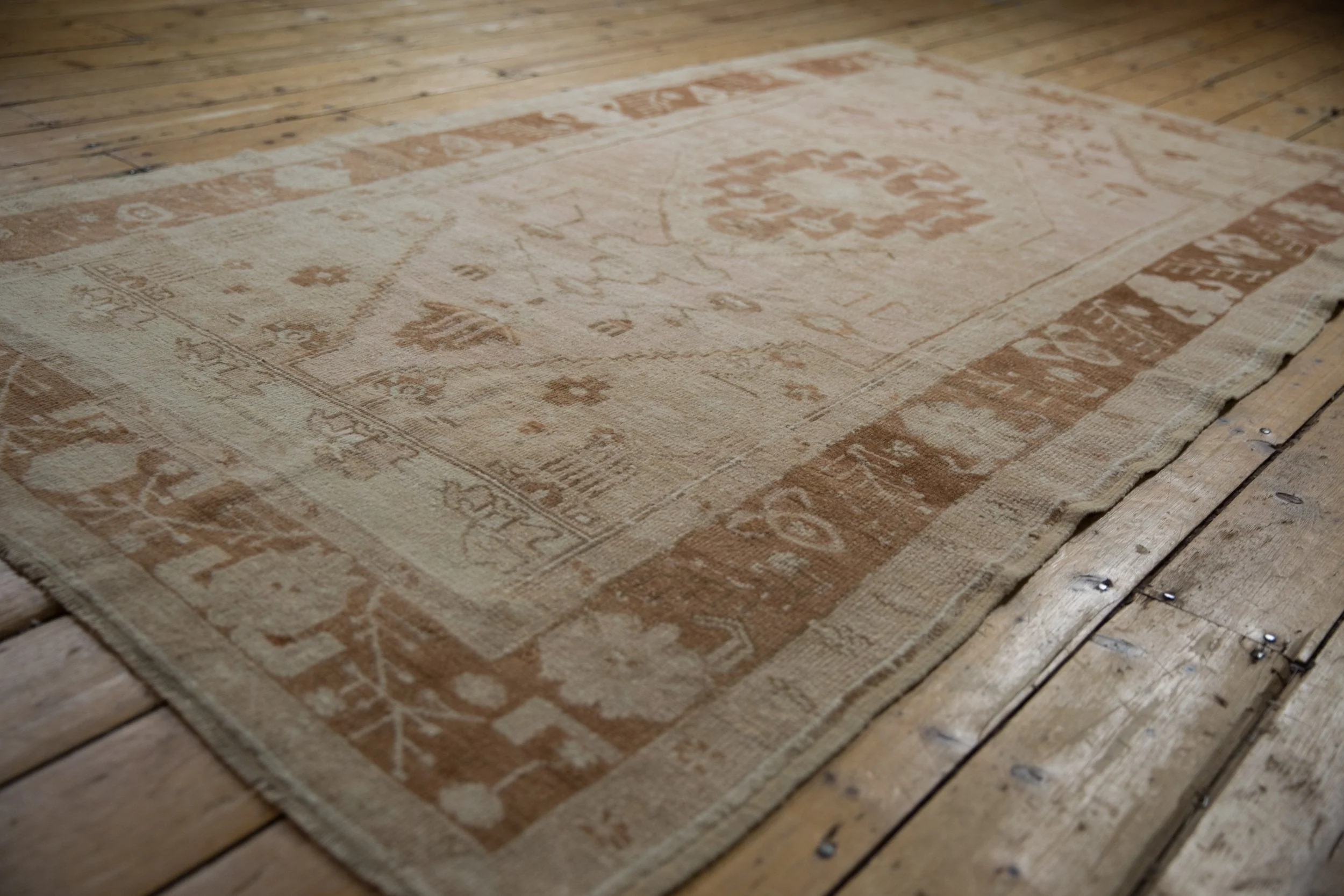 4.5x7.5 Vintage Distressed Oushak Rug - Image 3