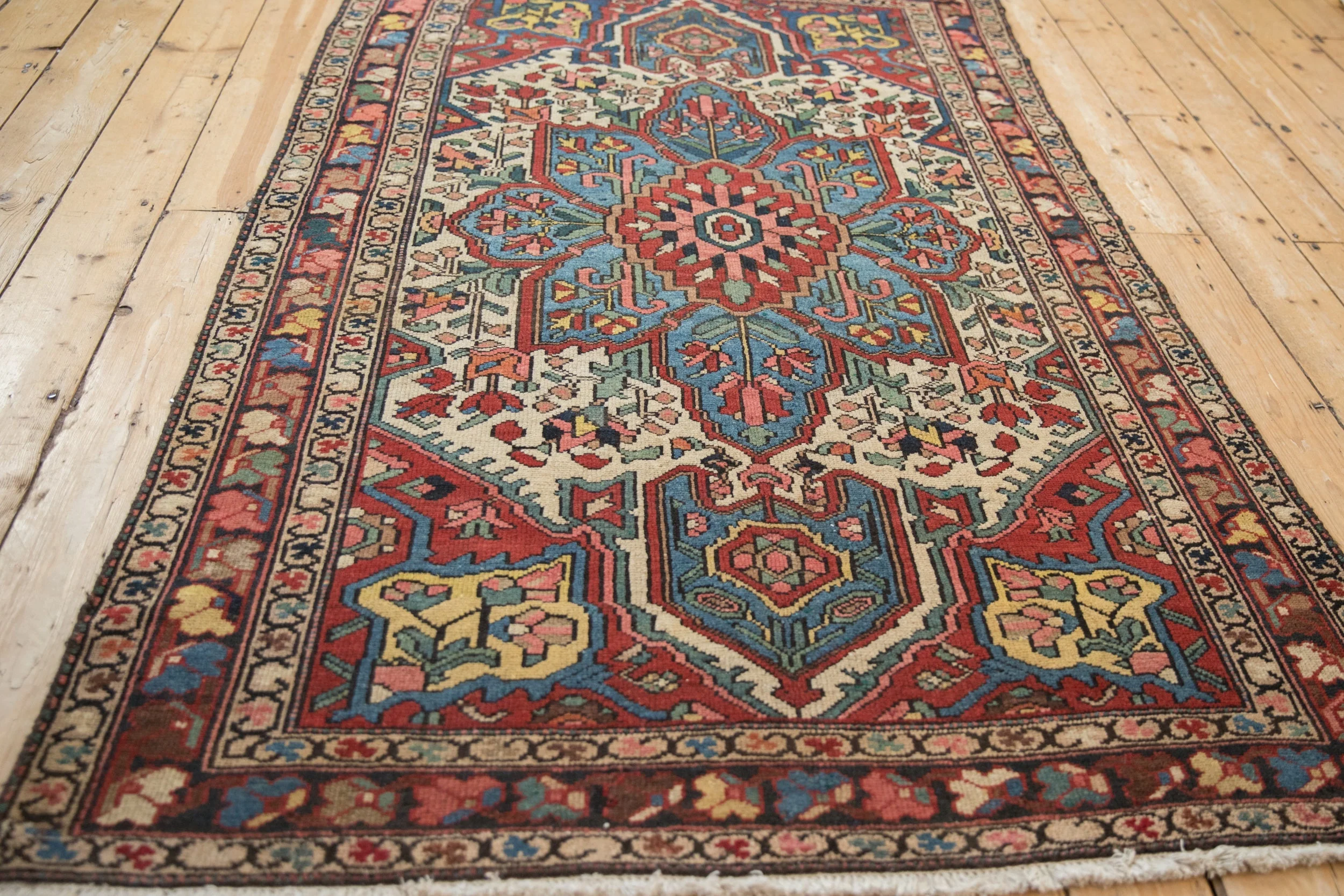 4.5x7 Vintage Baktiari Rug - Image 8