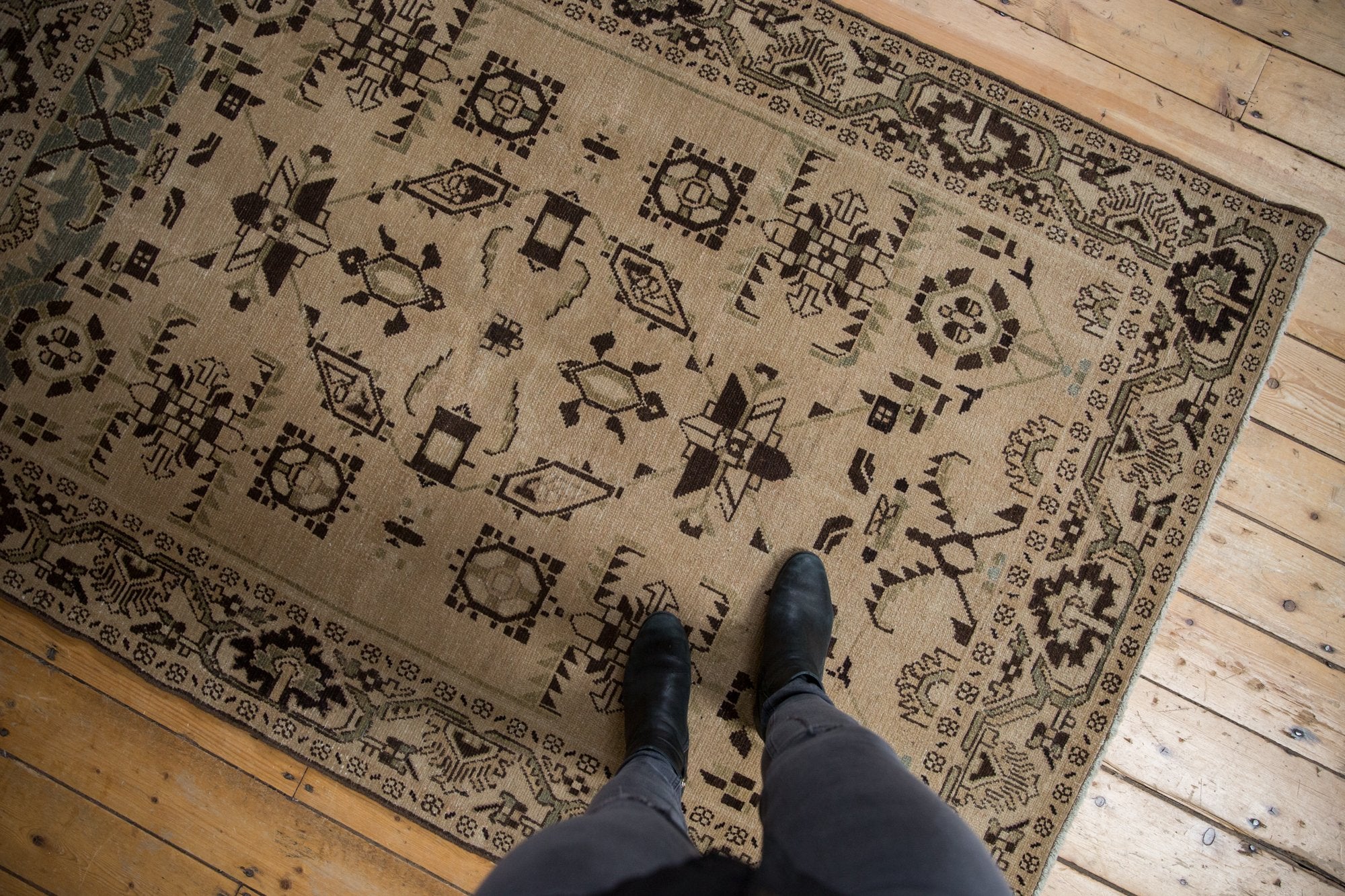 4.5x7 Vintage Distressed Malayer Rug - Image 2