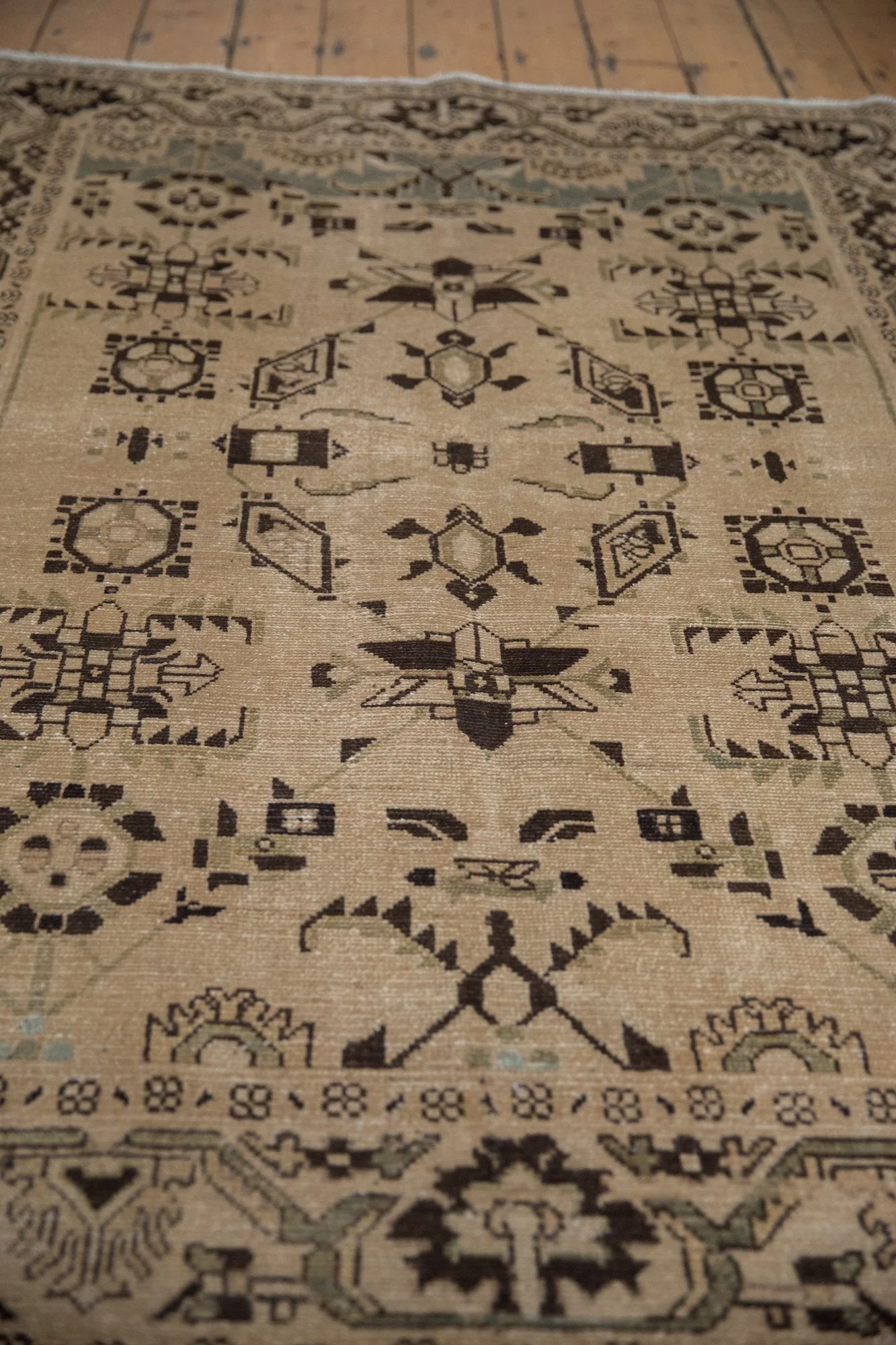 4.5x7 Vintage Distressed Malayer Rug - Image 5
