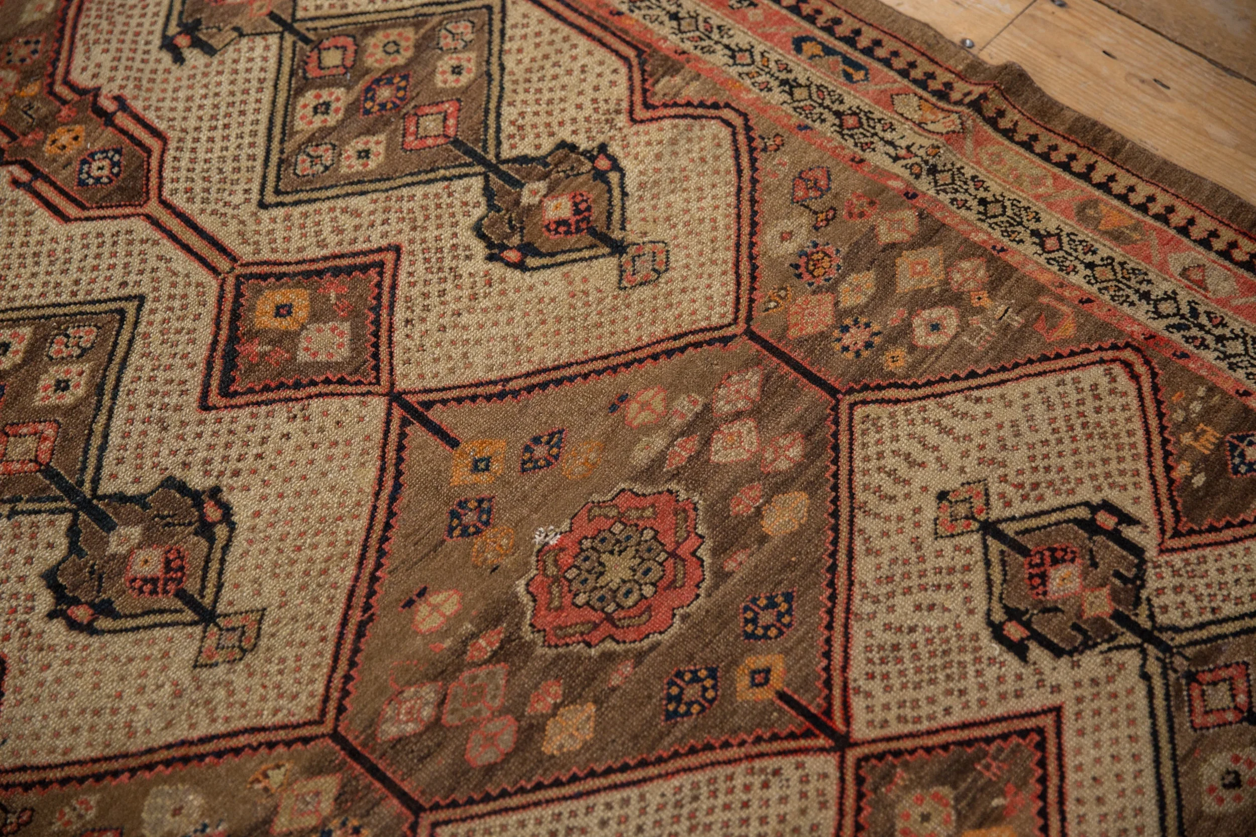 4.5x7 Vintage Fine Malayer Rug - Image 10