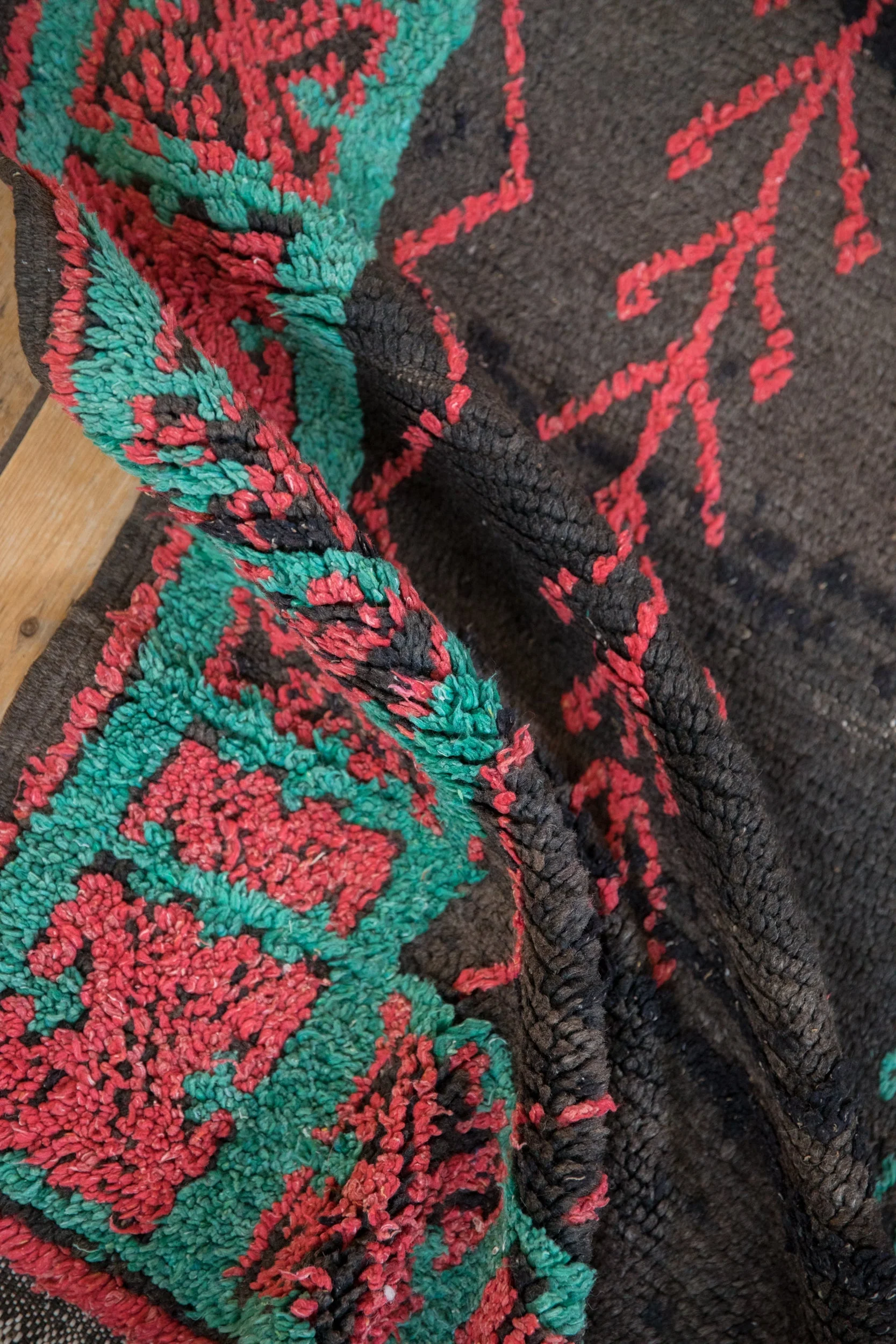 4.5x7 Vintage Moroccan Rug - Image 10