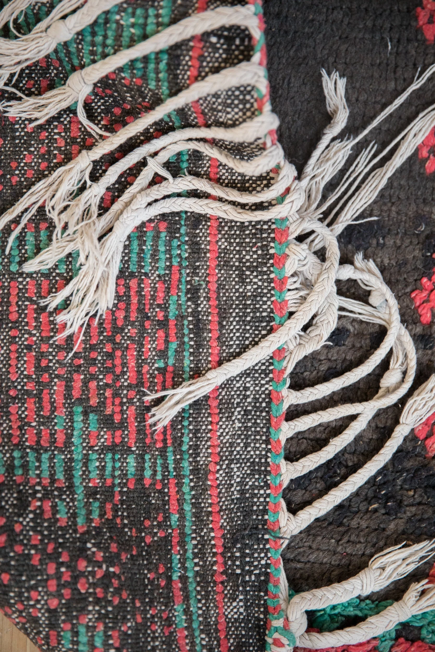 4.5x7 Vintage Moroccan Rug - Image 11