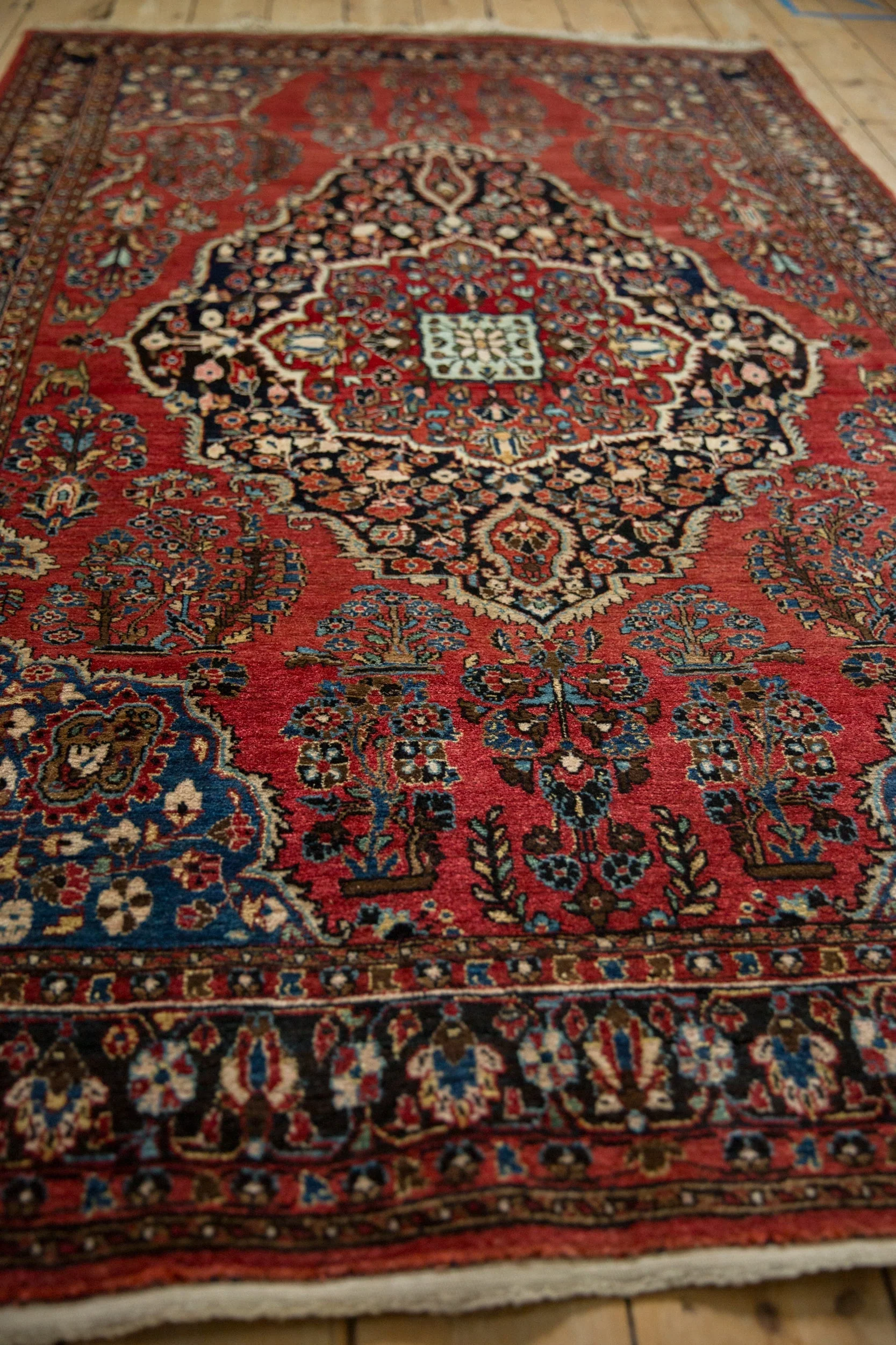 4.5x7 Vintage Sarouk Rug - Image 5