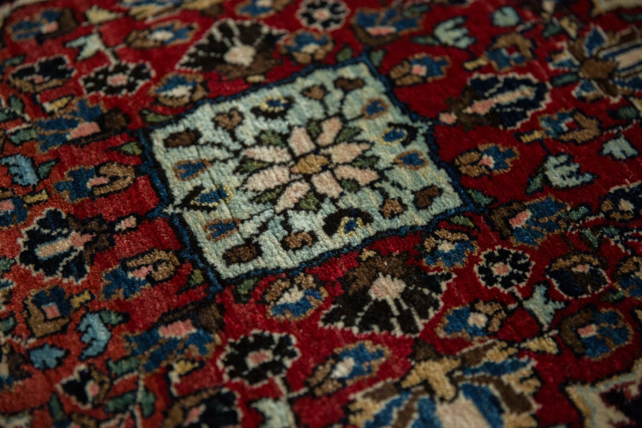 4.5x7 Vintage Sarouk Rug - Image 7
