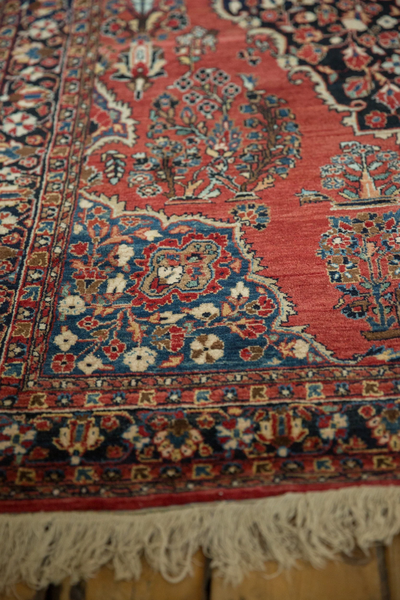 4.5x7 Vintage Sarouk Rug - Image 9