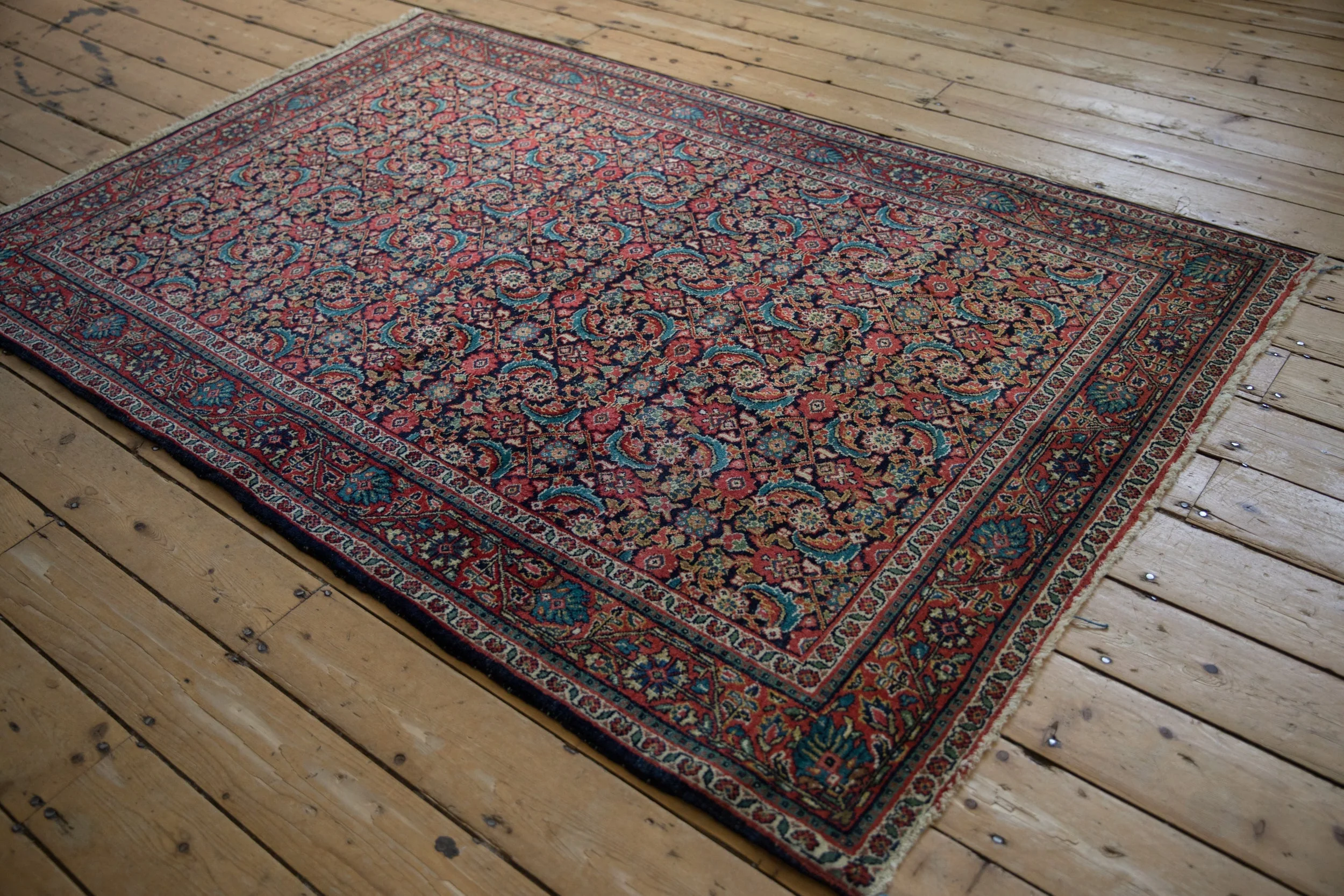 4.5x7 Vintage Sarouk Rug - Image 4