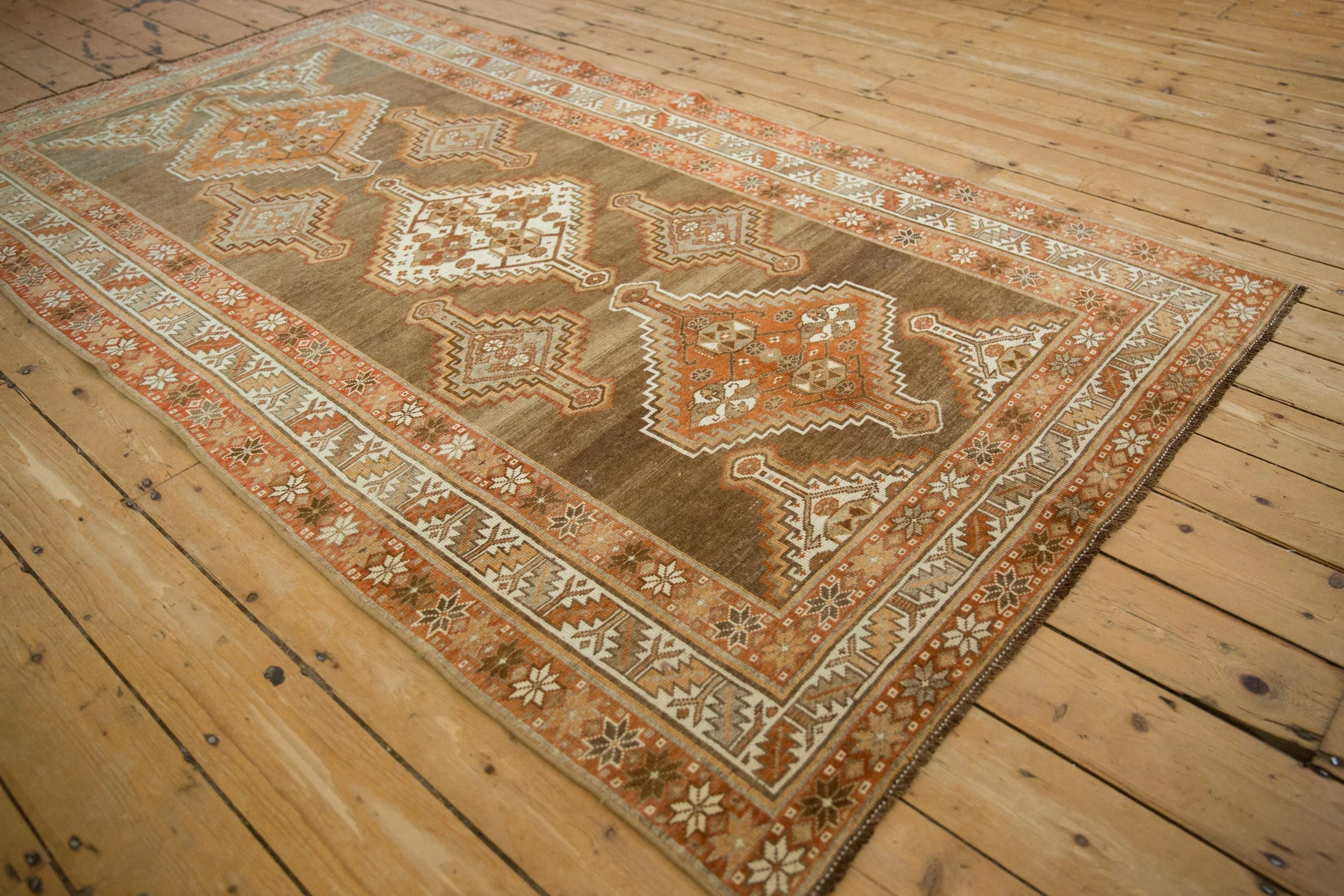 4.5x8.5 Vintage Distressed Kurd Rug - Image 4