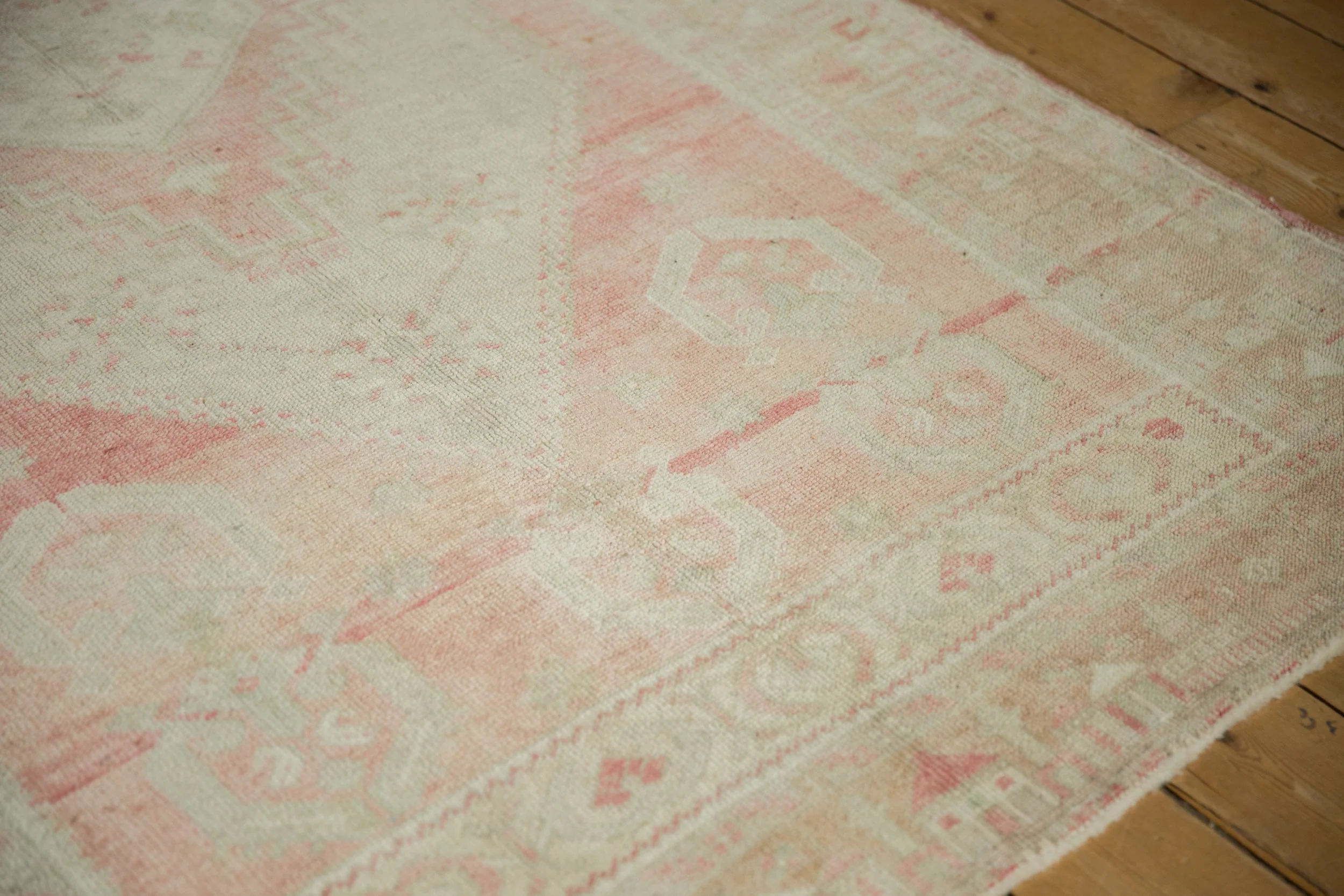 4.5x8.5 Vintage Distressed Oushak Rug - Image 5
