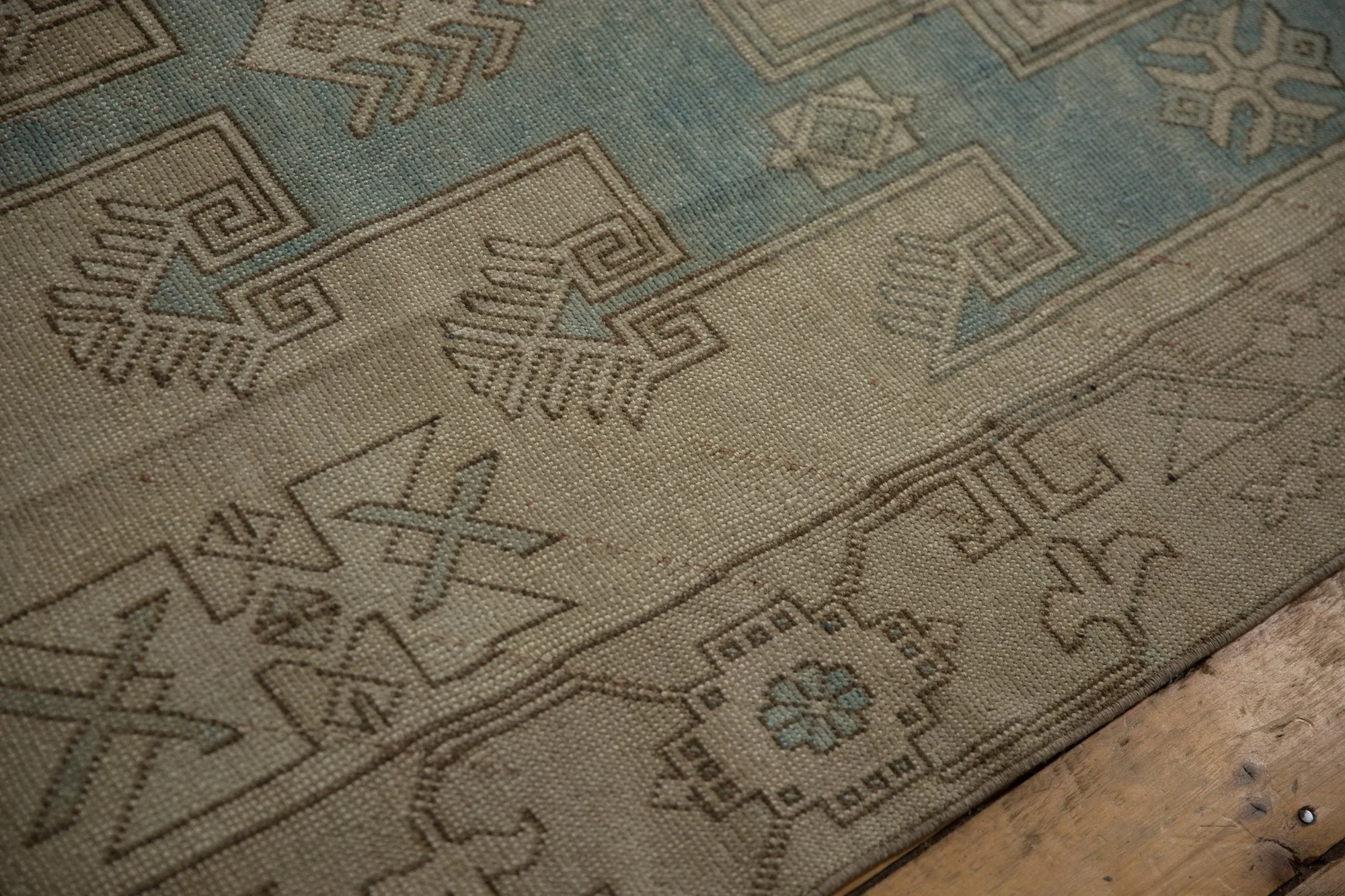 4.5x8.5 Vintage Distressed Oushak Rug - Image 4