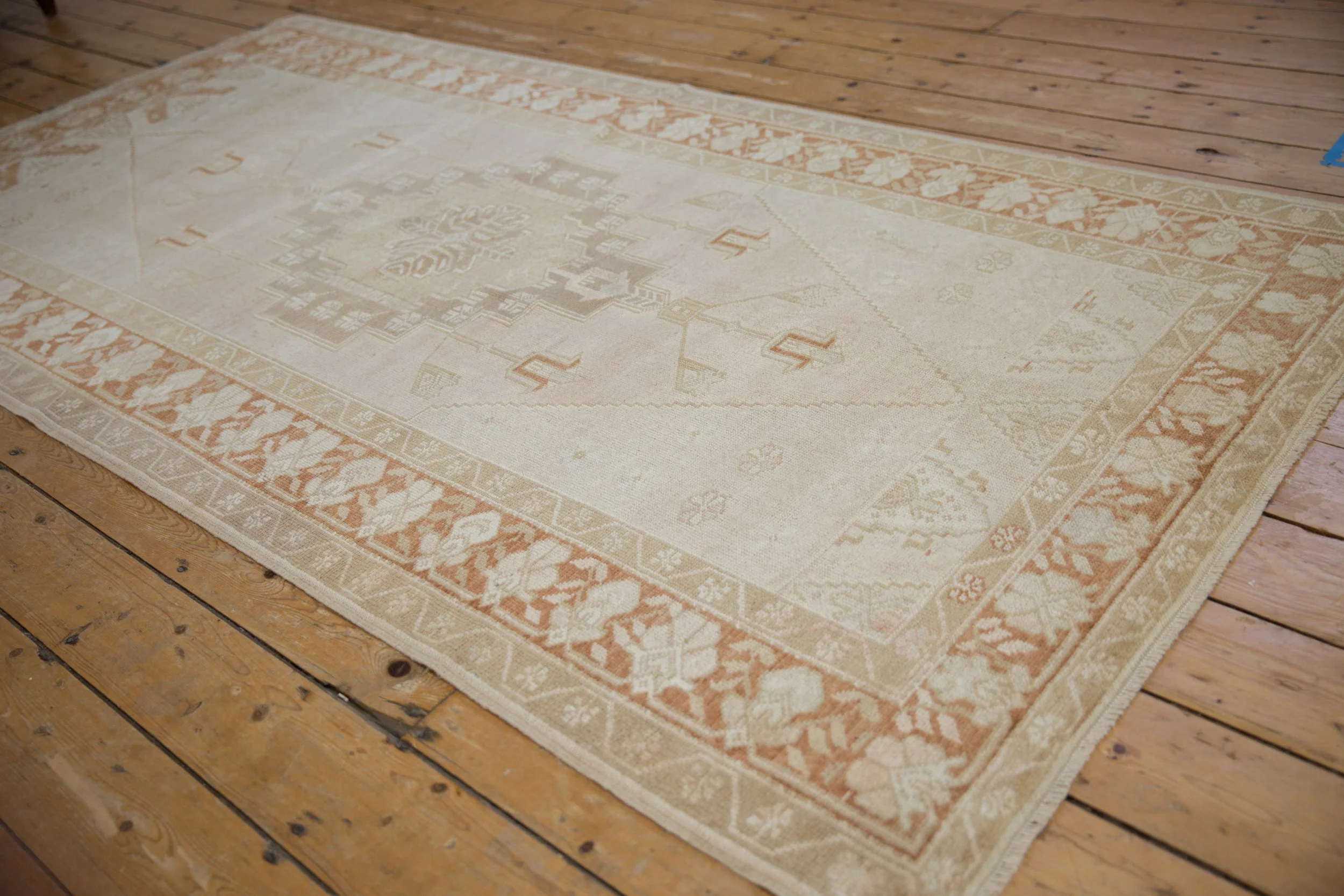 4.5x8.5 Vintage Distressed Oushak Rug - Image 6