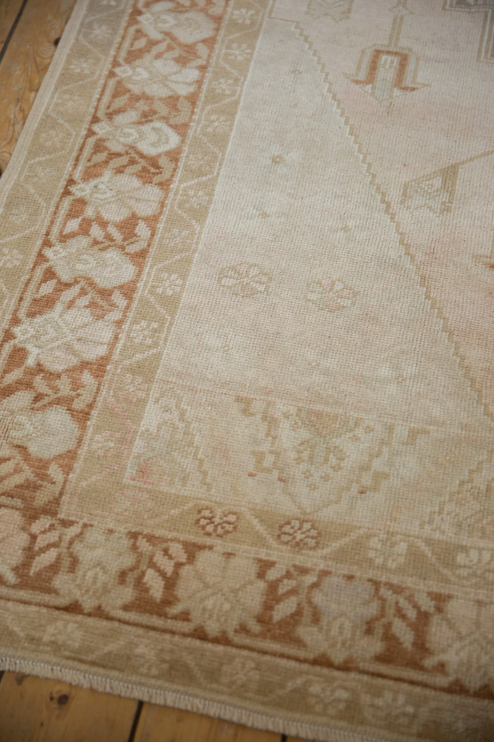 4.5x8.5 Vintage Distressed Oushak Rug - Image 8